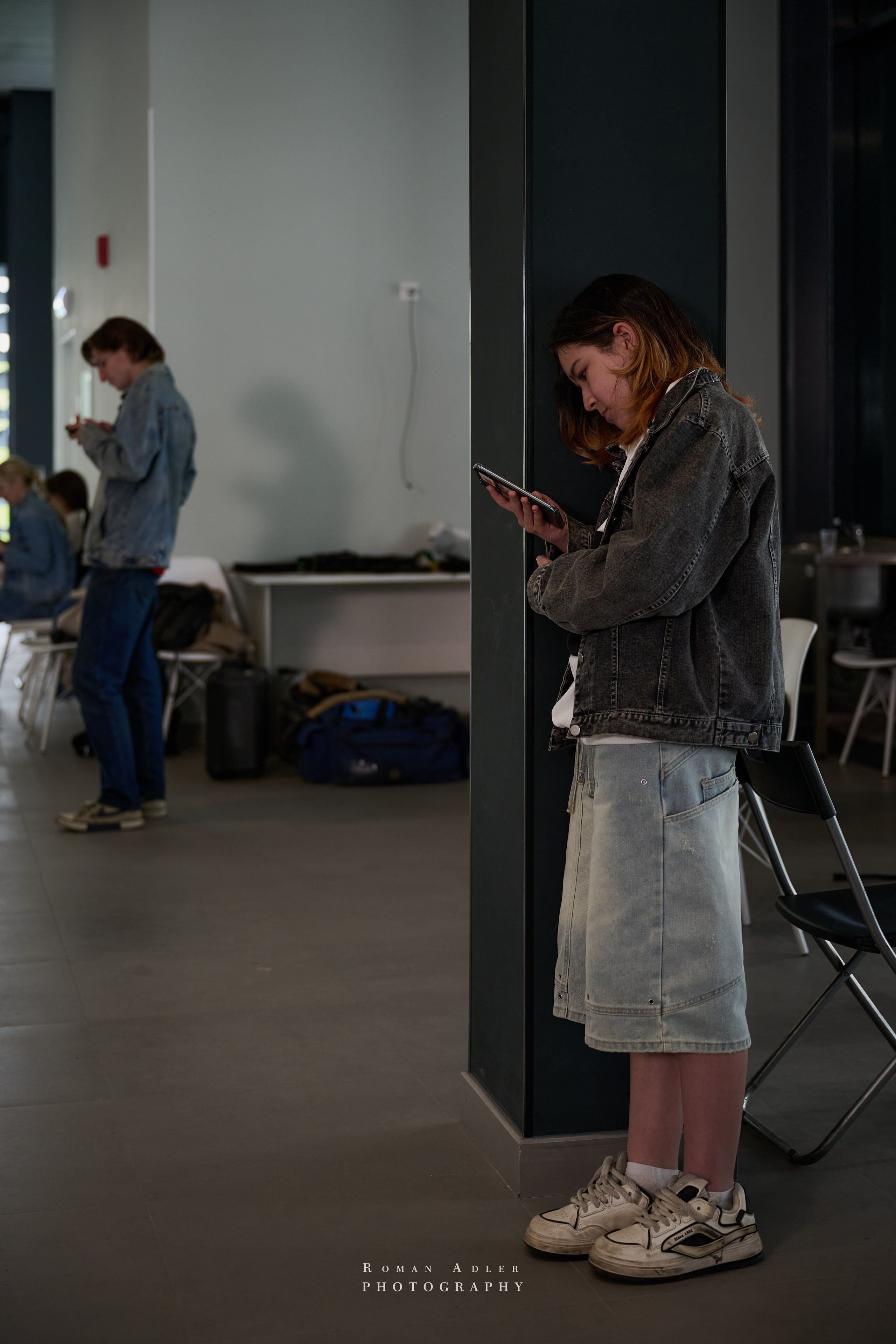 Репортаж со съёмок фильма «Своя в доску». Фотограф Роман Адлер