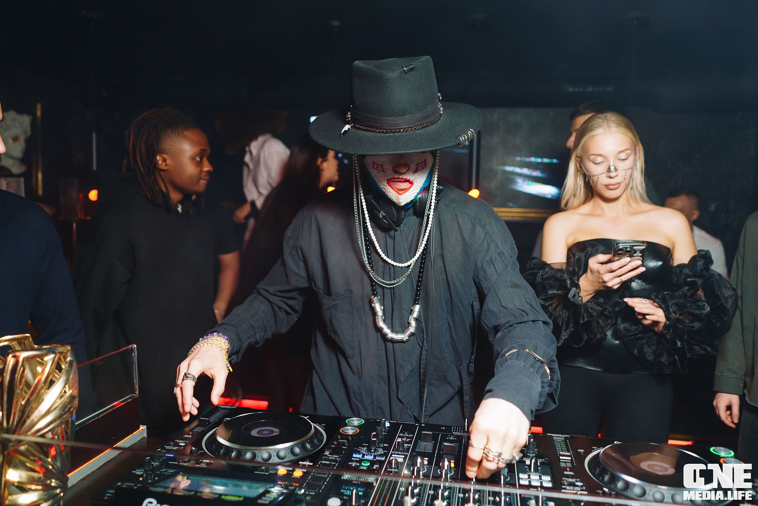 Фоторепортаж со дня рождения бара Secret. One Media Life: фоторепортажи, фотоотчеты с мероприятий и заведений