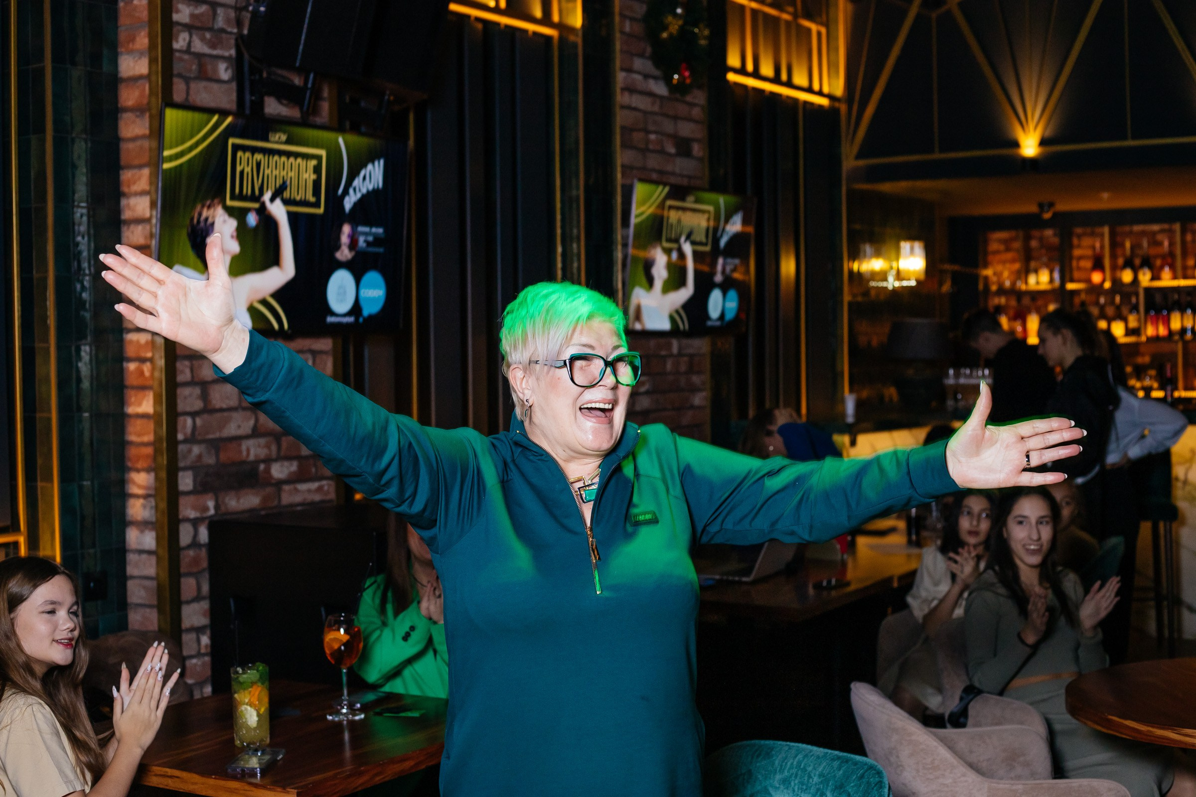 КАРАОКЕ БАР P'YANO. Репортажный и портретный фотограф в Екатеринбурге Гизатуллин Марат