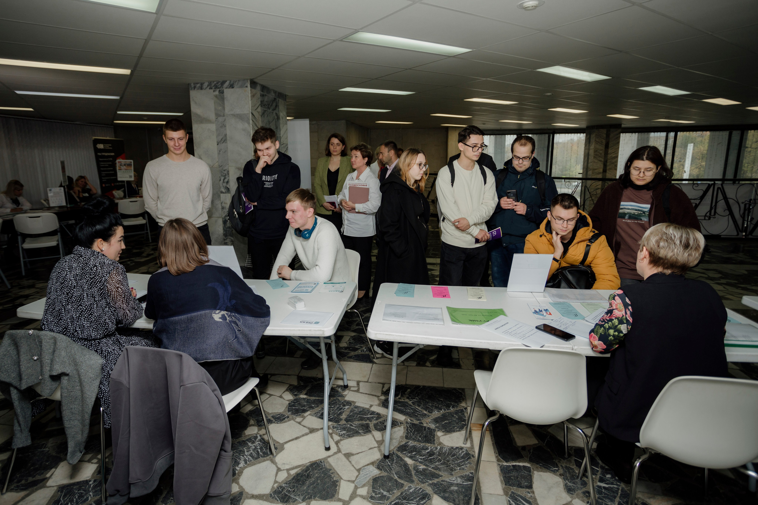 Ярмарка вакансий. Деловая и Бизнес съемка в  Москве Инесса Грушко