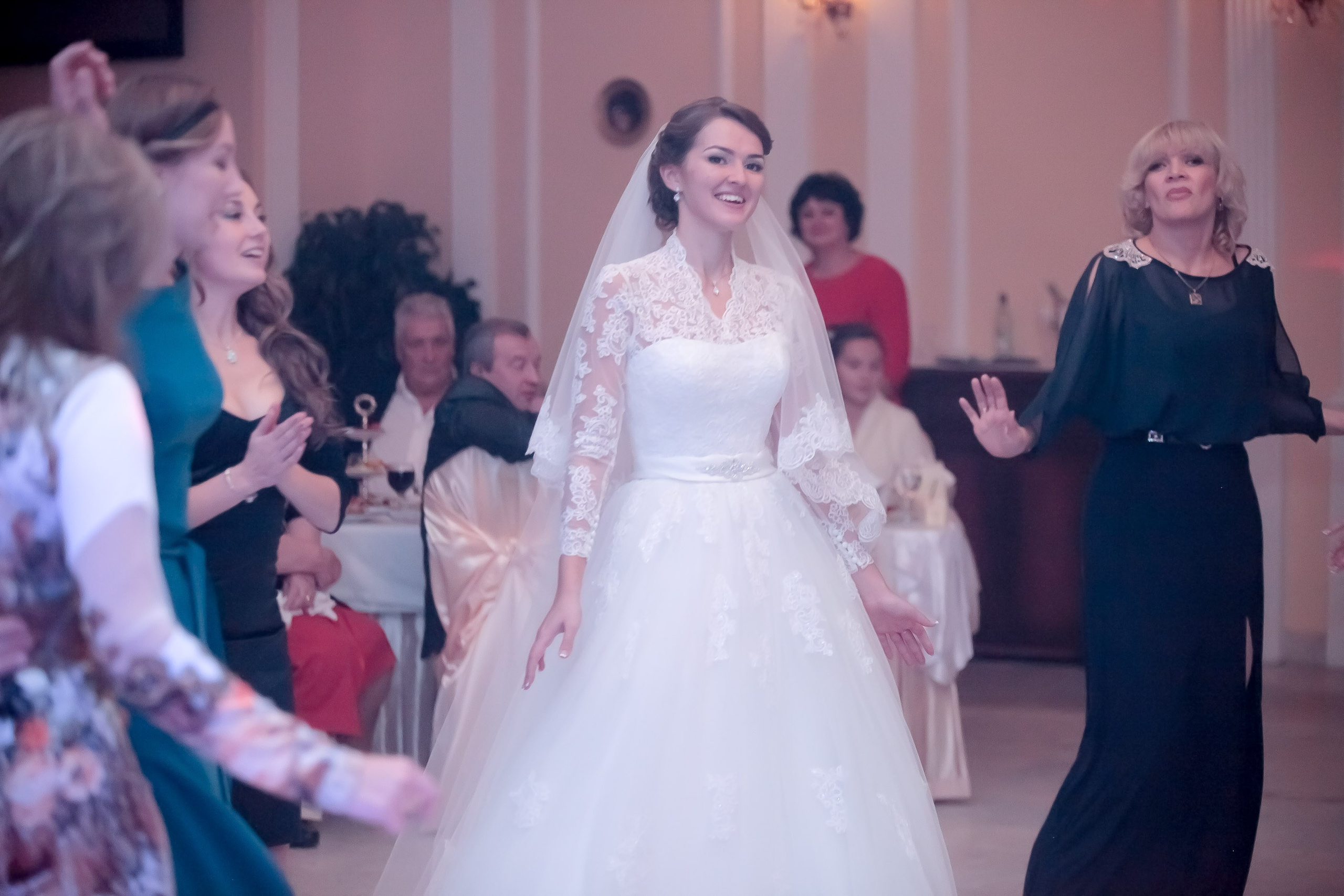 Банкет/Banquet. Максим Матвийченко и Виктория Басова профессионалы своего дела