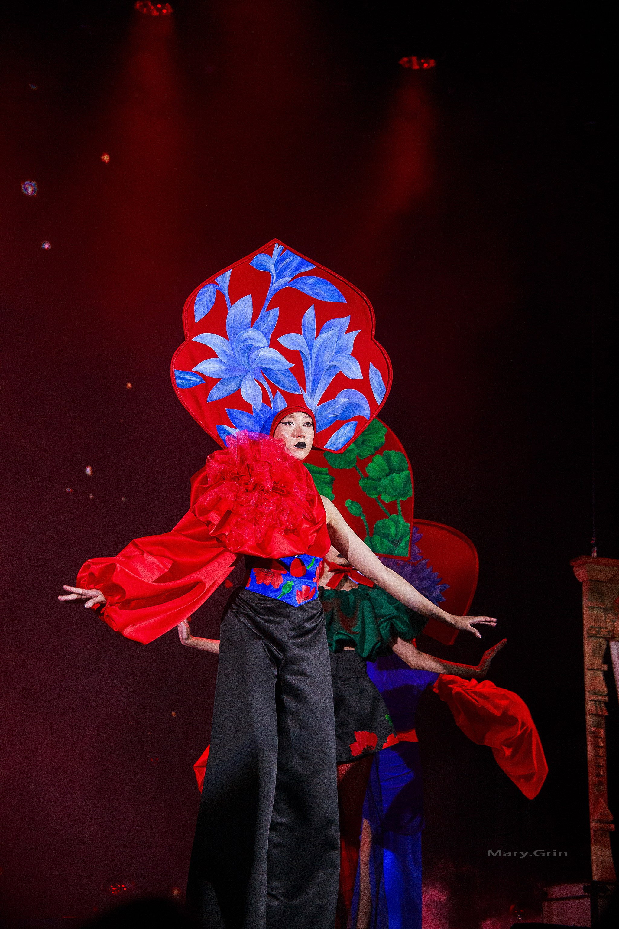 Подиумный спектакль «стиль Надежды» 2025. Детский и семейный фотограф, фотограф мероприятий Нижний Новгород