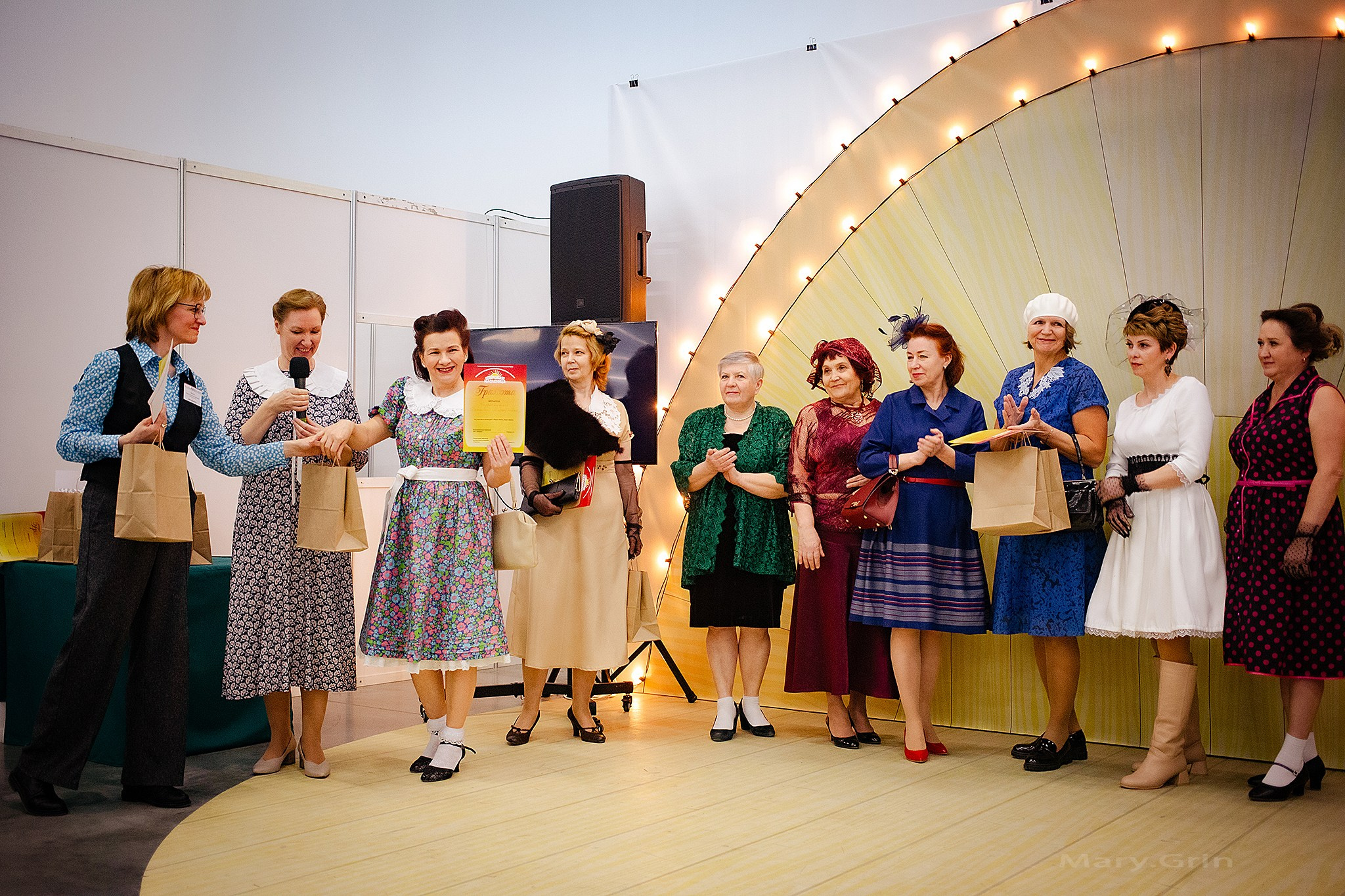 Показ моды 40х лет. Православная ярмарка 2025. Детский и семейный фотограф, фотограф мероприятий Нижний Новгород