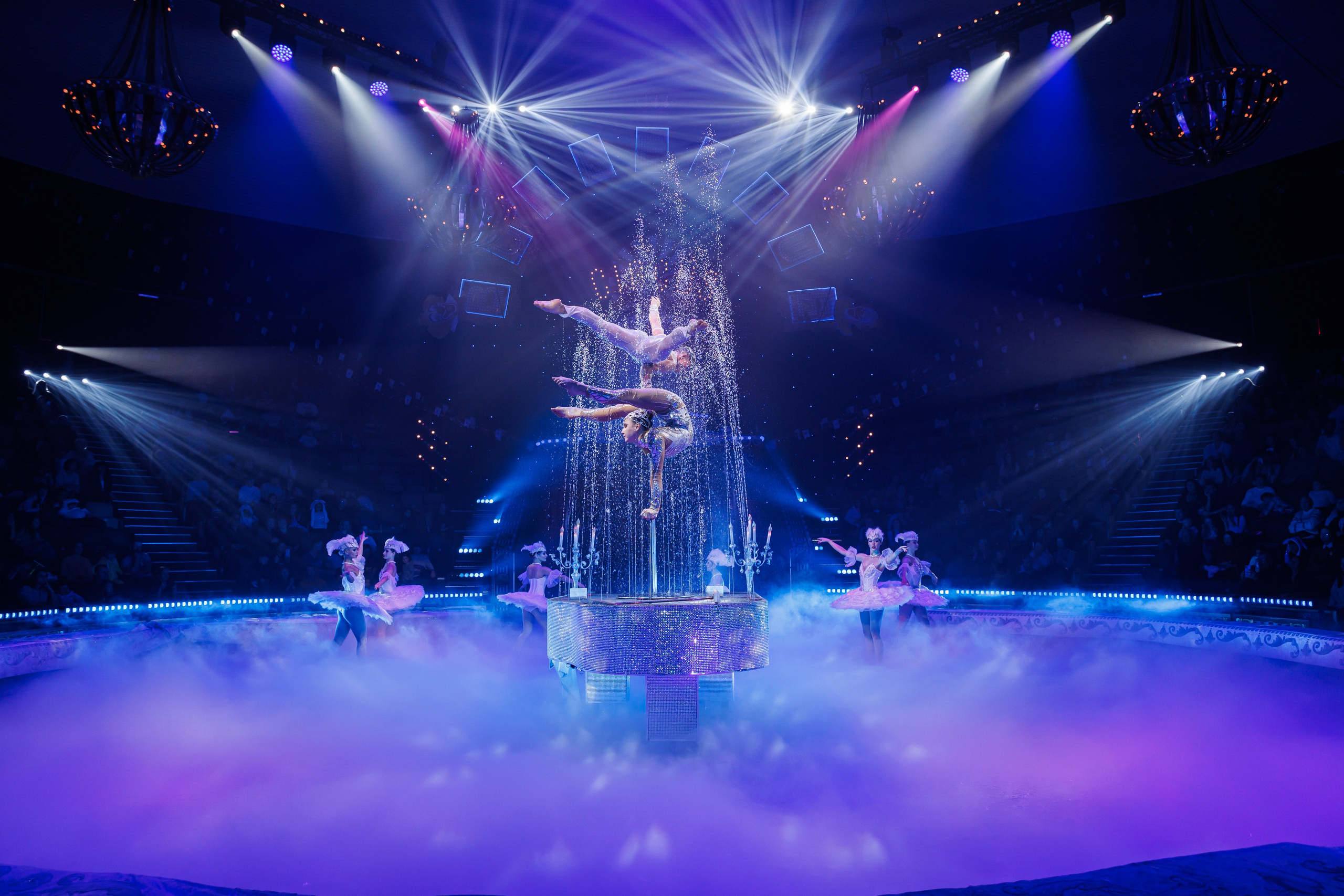 BURLESQUE. Андрей Черёмушкин | Репортажный Фотограф в Хабаровске