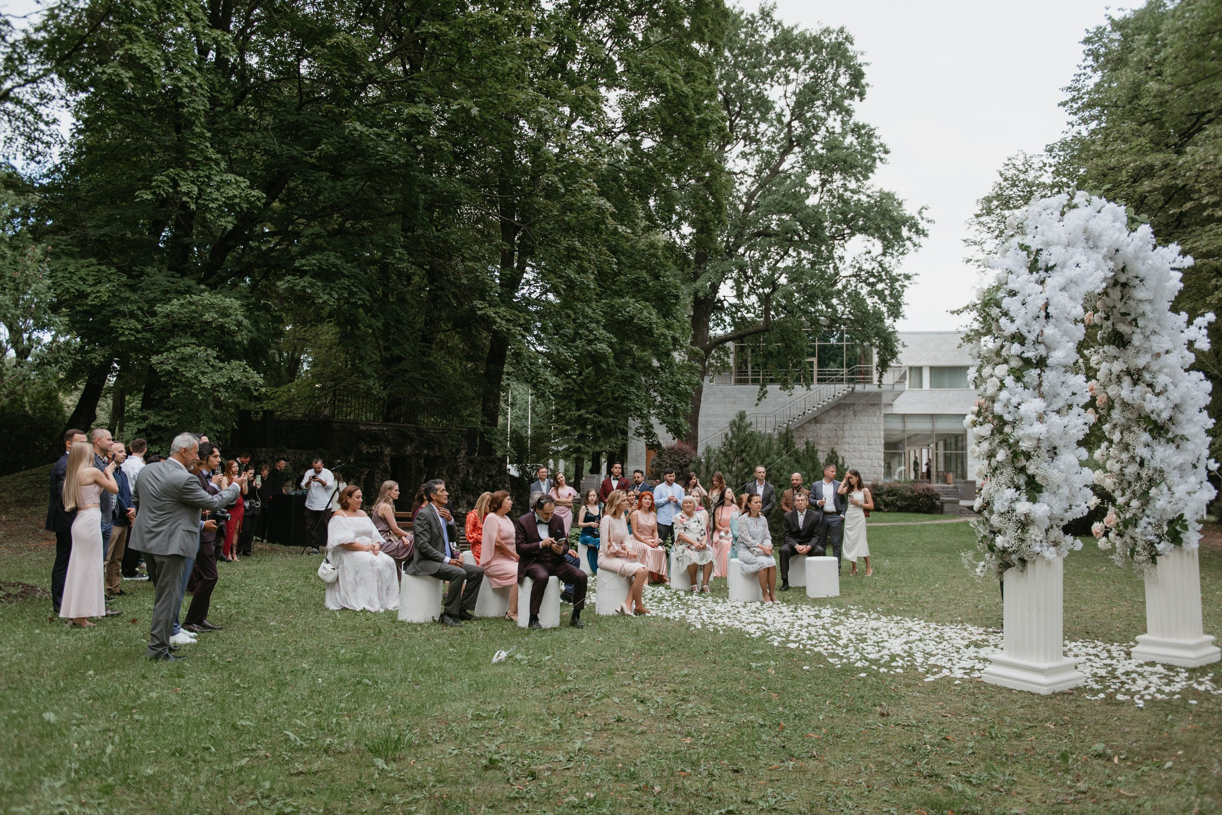 выездная регистрация в резиденции К2