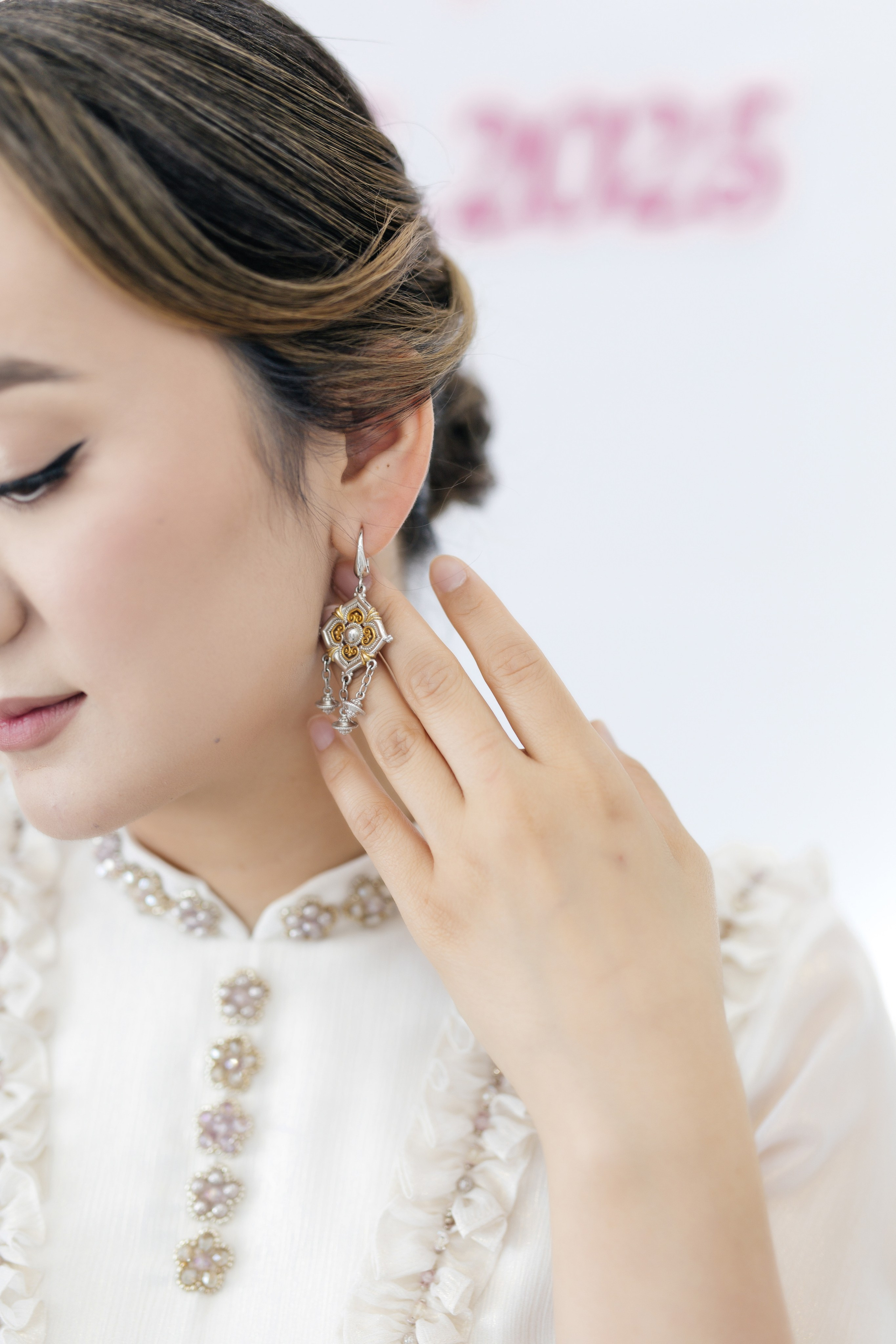 Moldir — syrğa salu. Wedding and Love story Photographer