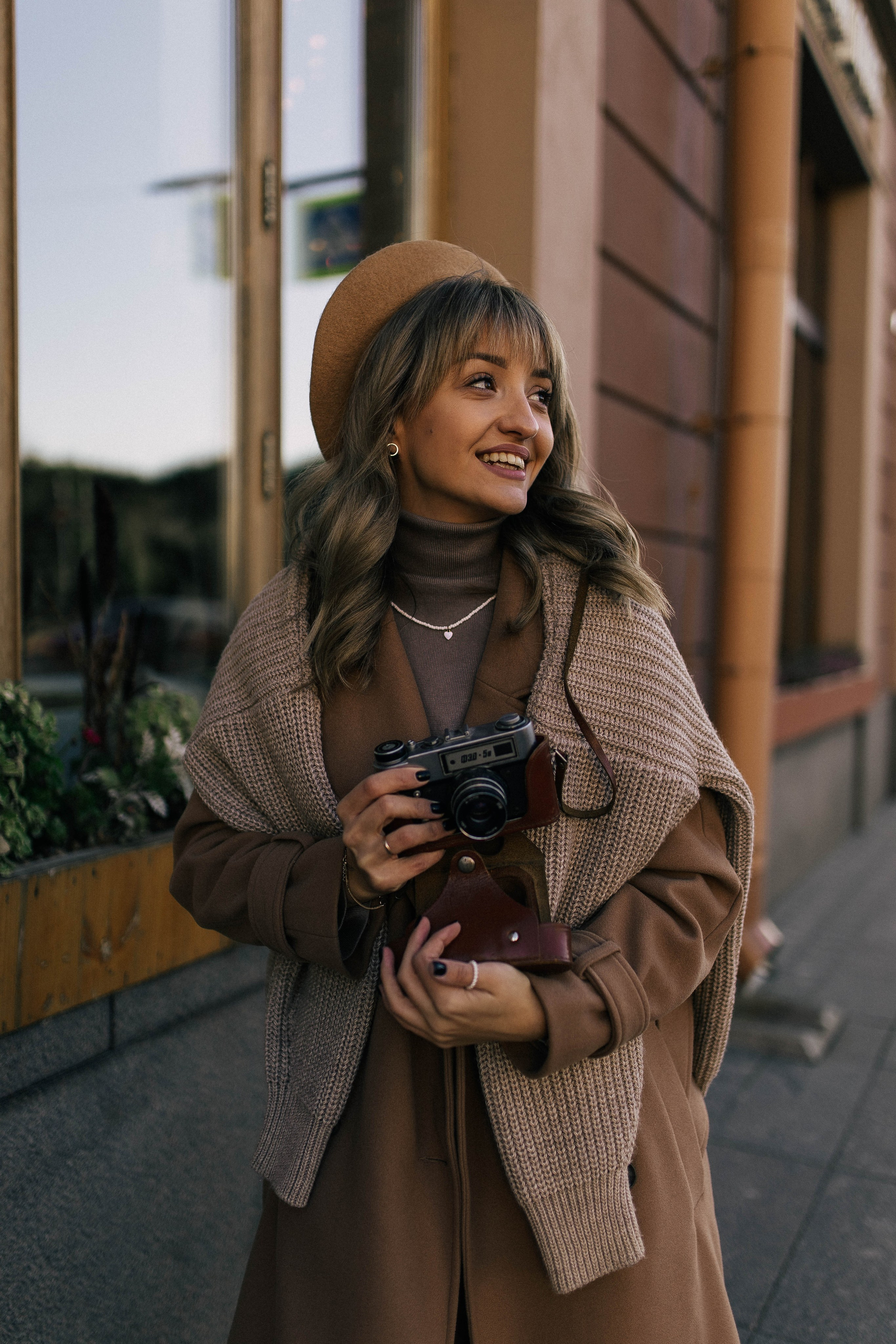 Оленька Гладченко. Главная