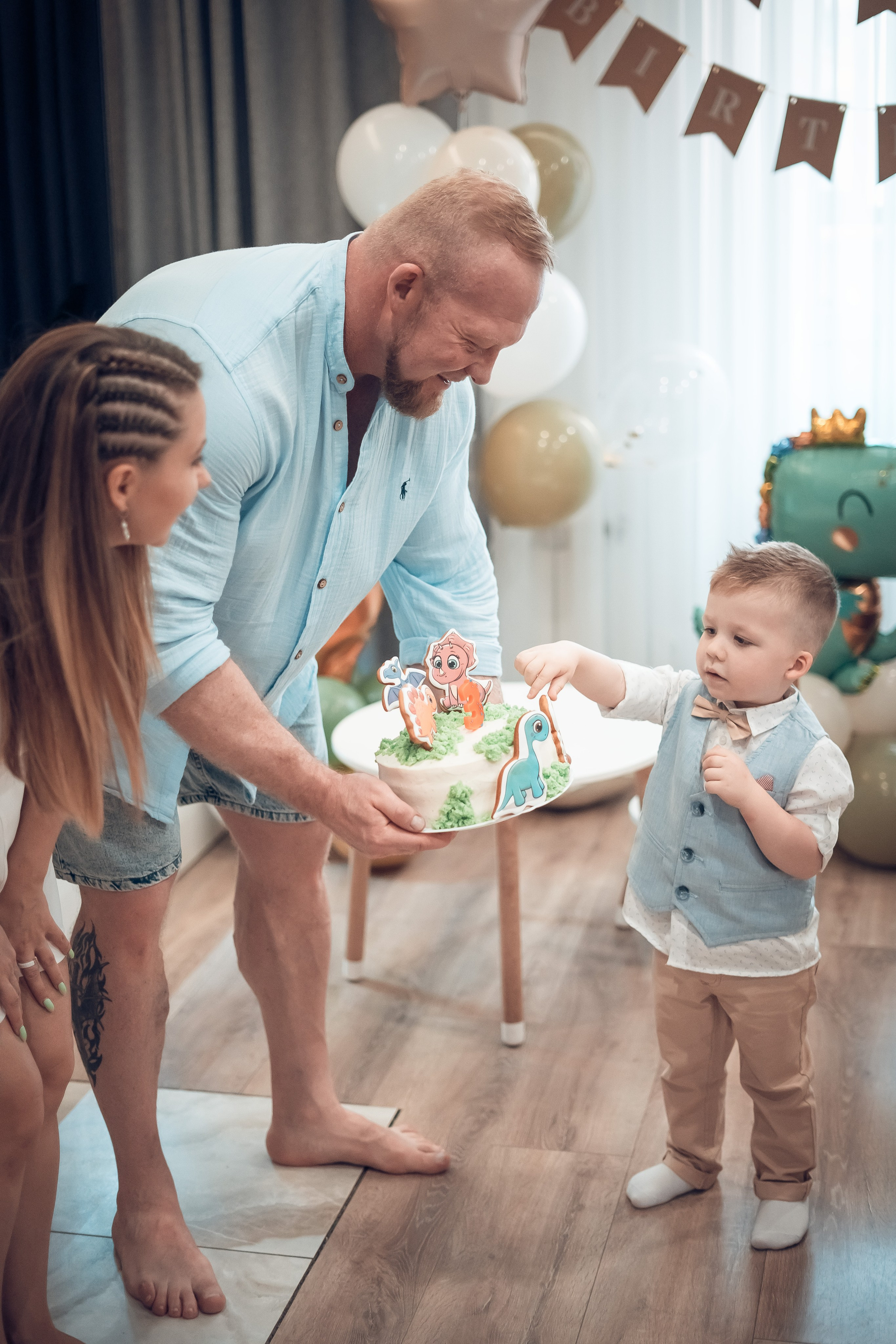 Дэвиду 3 годика