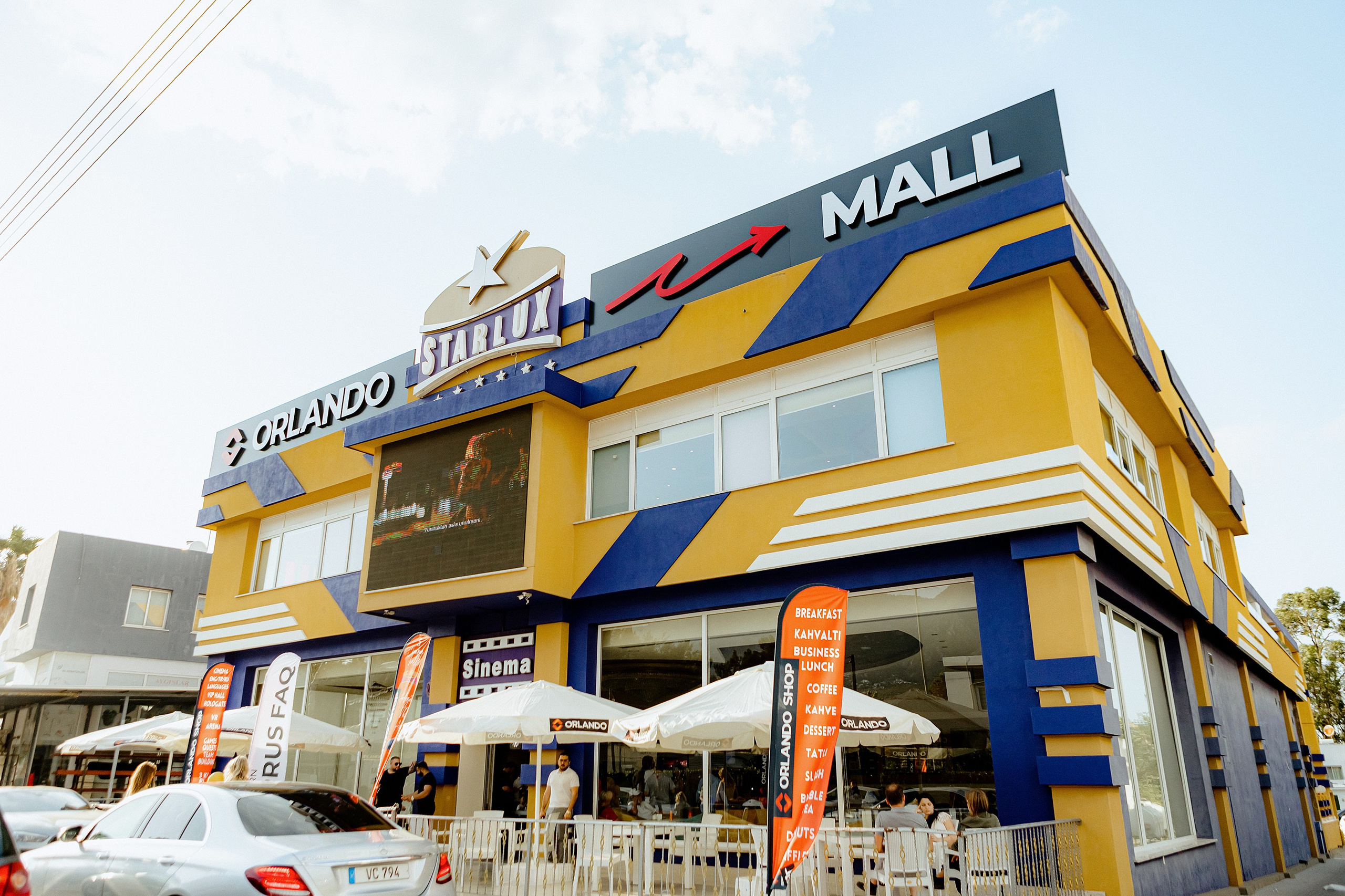 Orlando Starlux. Photographer in Batumi, Georgia Pavel Sharnikov