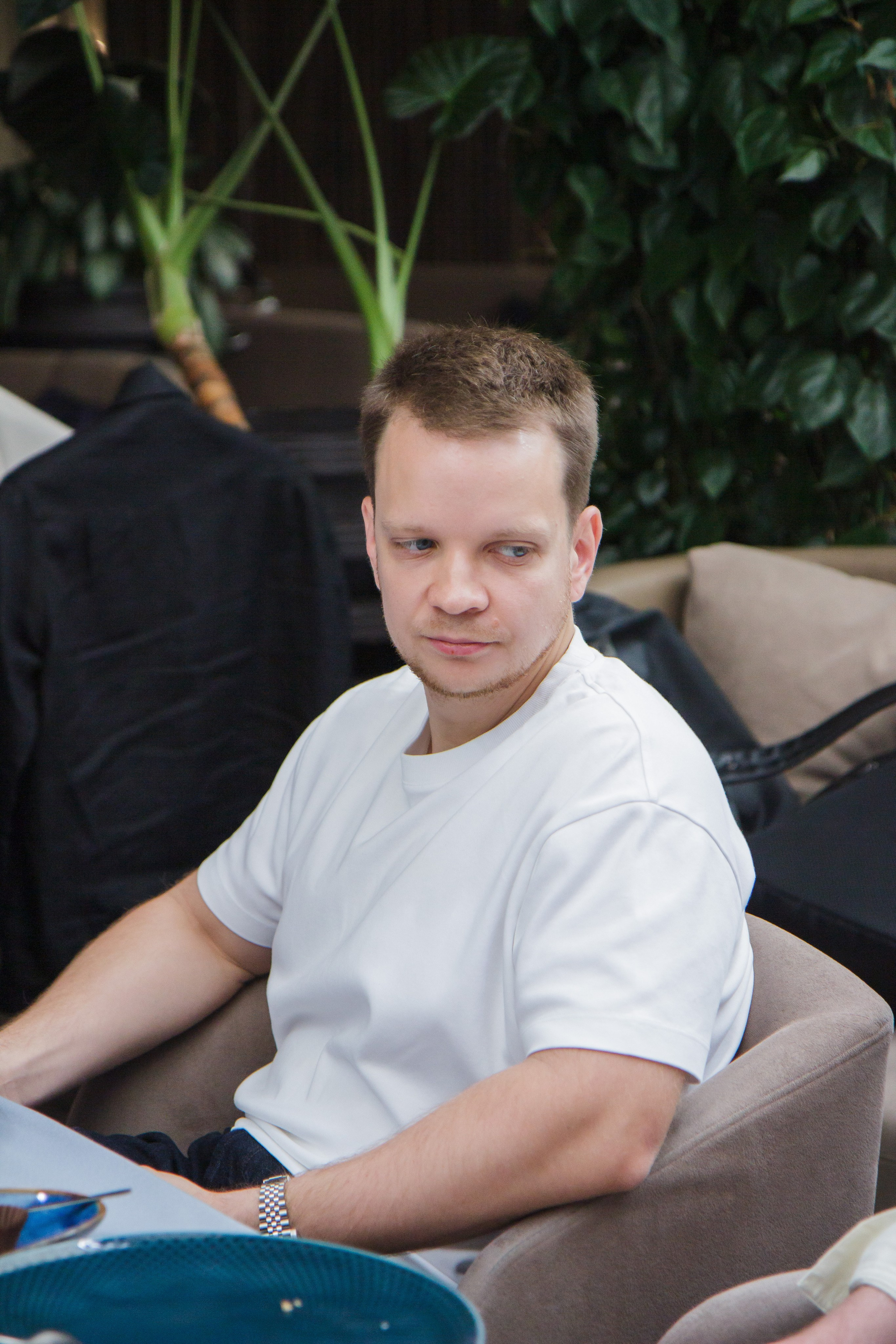 Бизнес-завтрак Германа Гаврилова. Фотограф Москва — личные фотосессии, лавстори в студии