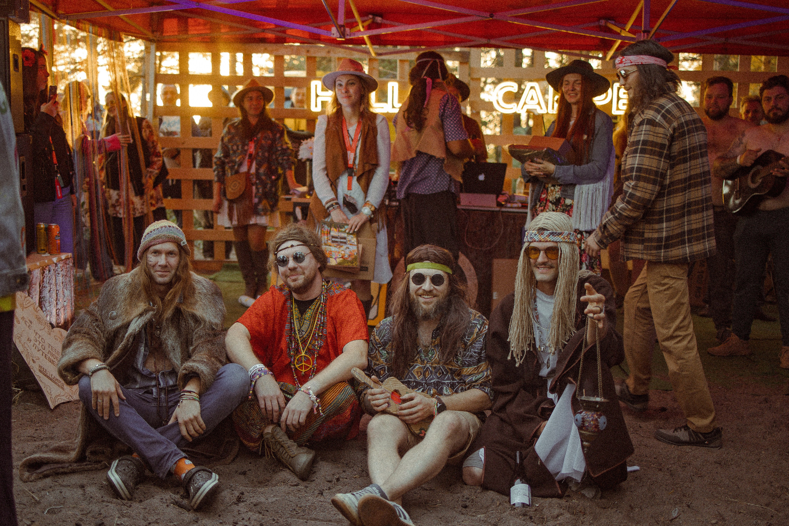 Фестиваль Hello Camper закрытие 2023. Репортажный и портретный фотограф в Санктпетербурге. Видиосъемка мероприятий в Санкт-Петербурге