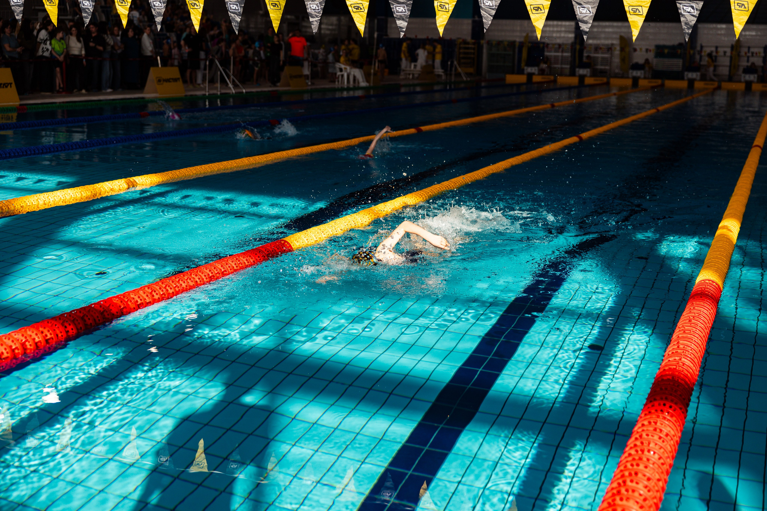 Второй тур Соревнований по плаванию «НАСТАРТ» СК «Акватория ЗИЛ». Репортажный фотограф в Москве Измалков Артем