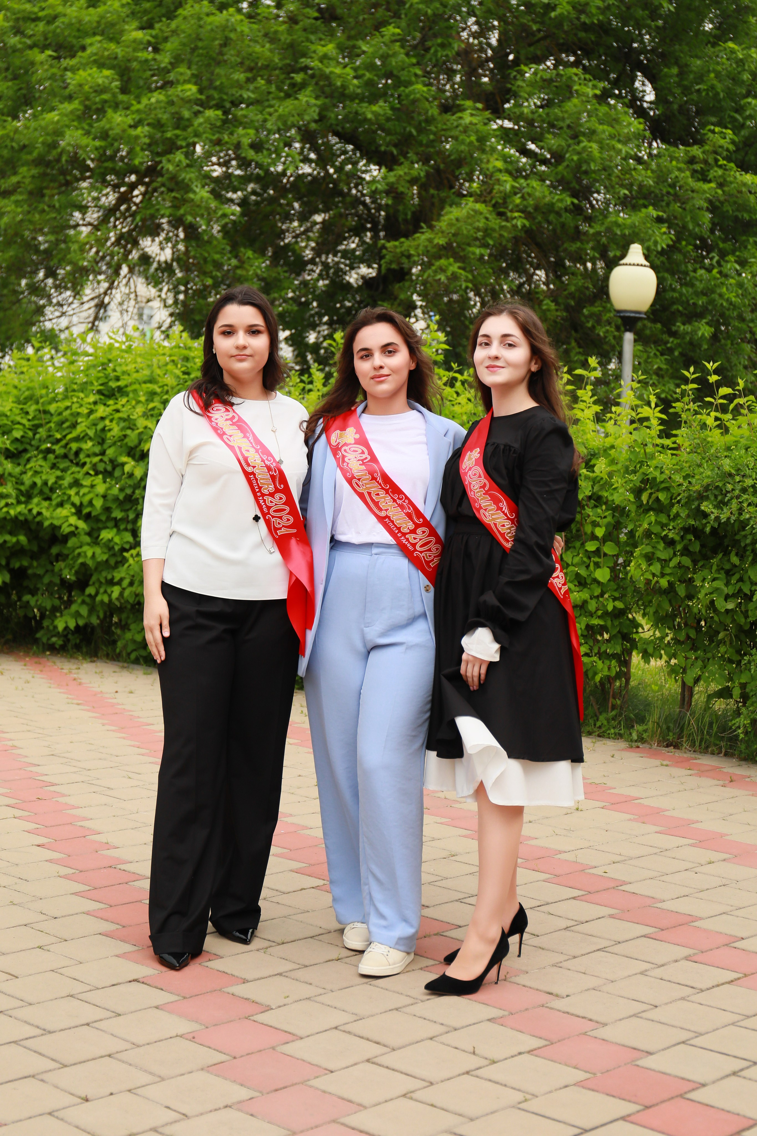 Последний звонок (Школа 2). Детский семейный фотограф Краснодар