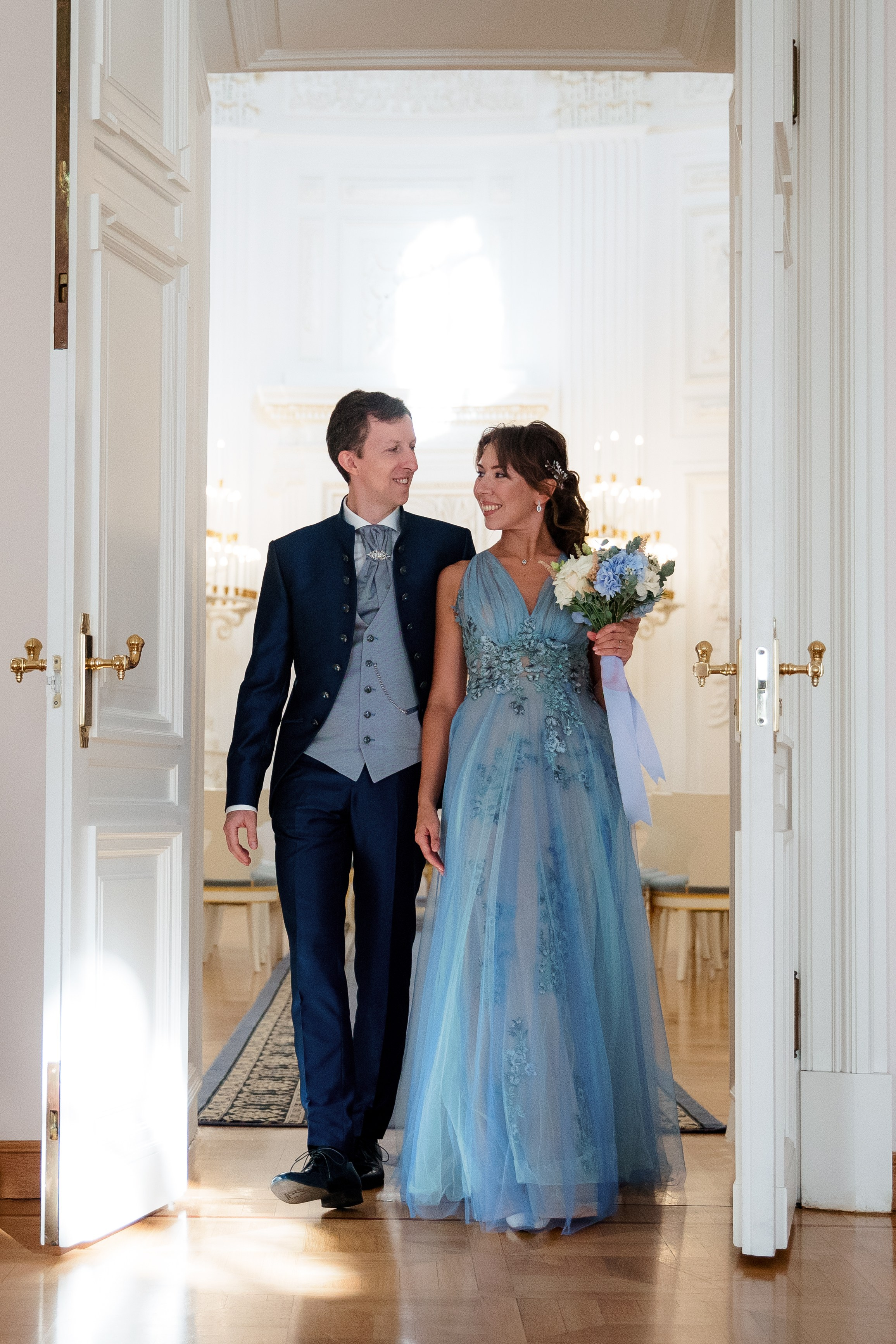 Андрей и Полина. Репортажный Фотограф в Москве Юра Гушан