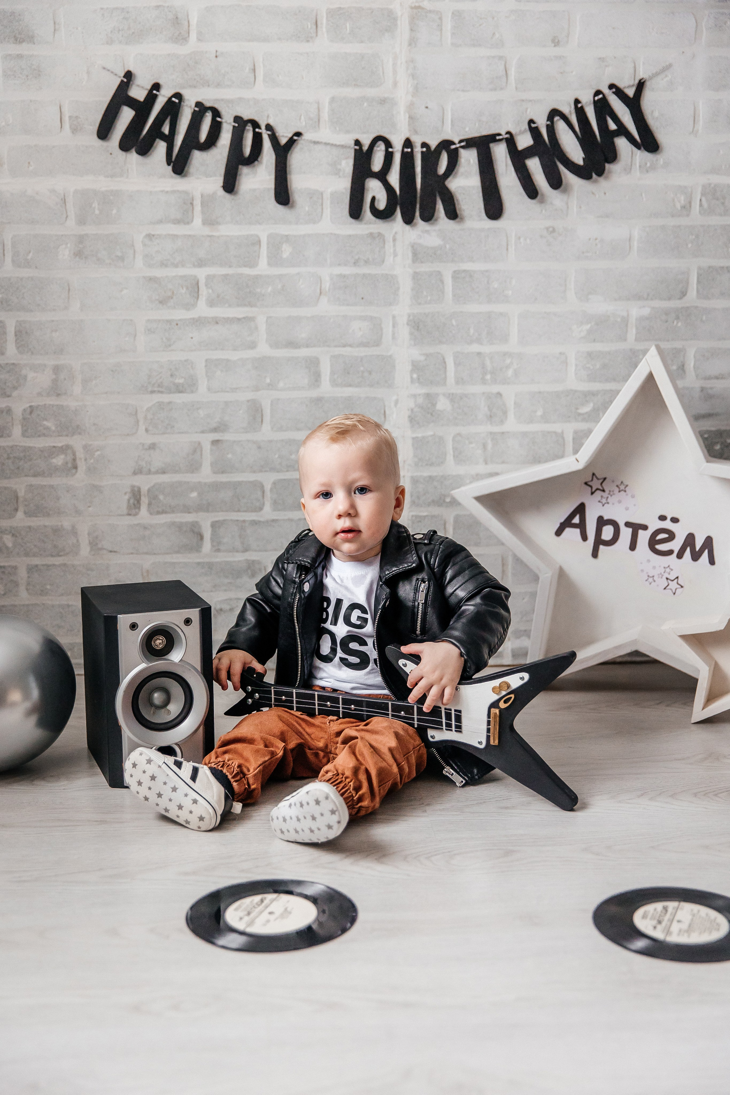 Гитара. Детский фотограф, выпускные альбомы в Нижнем Новгороде Бодягина Мария