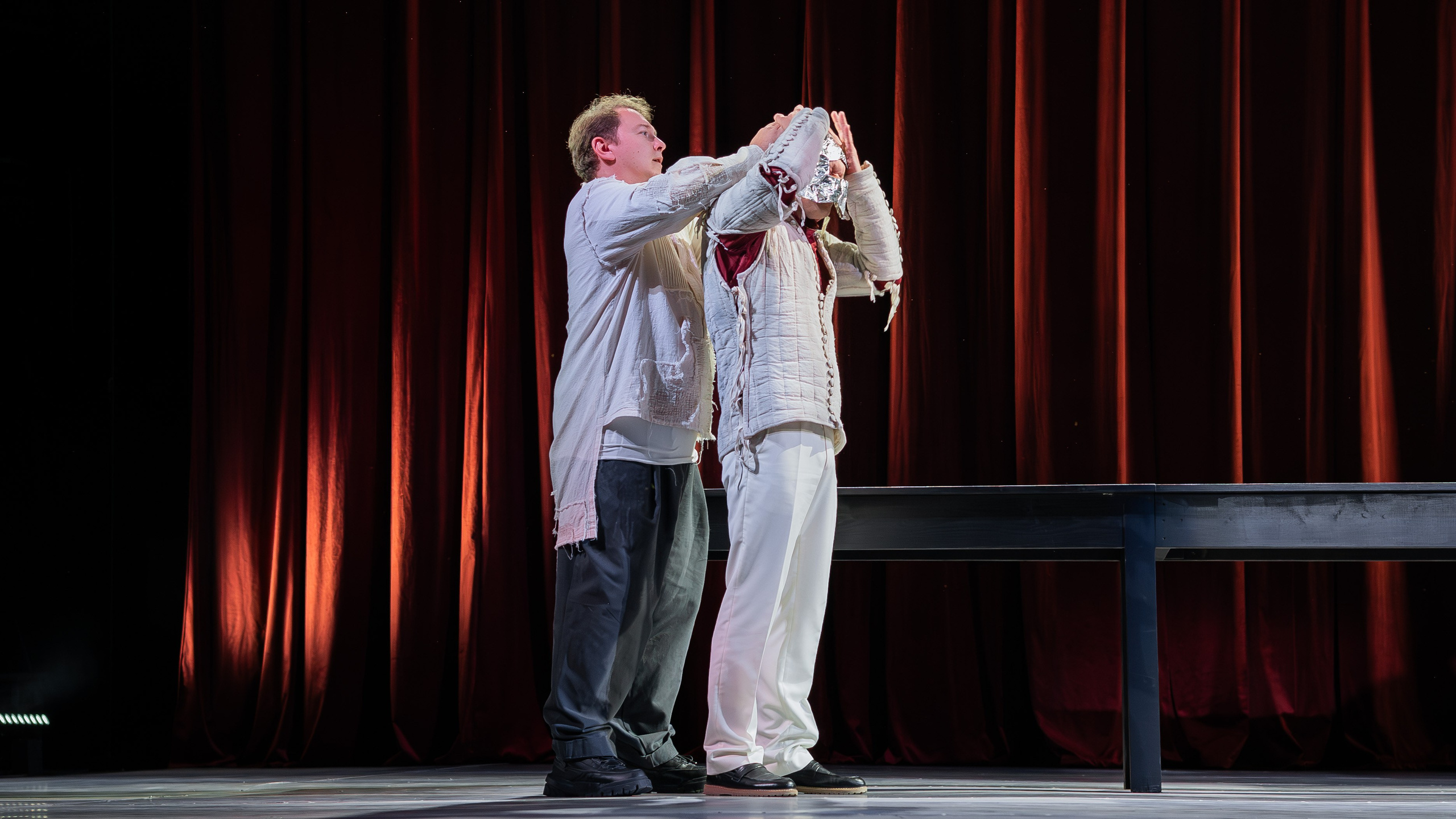 Театр Юного Зрителя «Маленькие трагедии». Фотограф Марк Файзулин