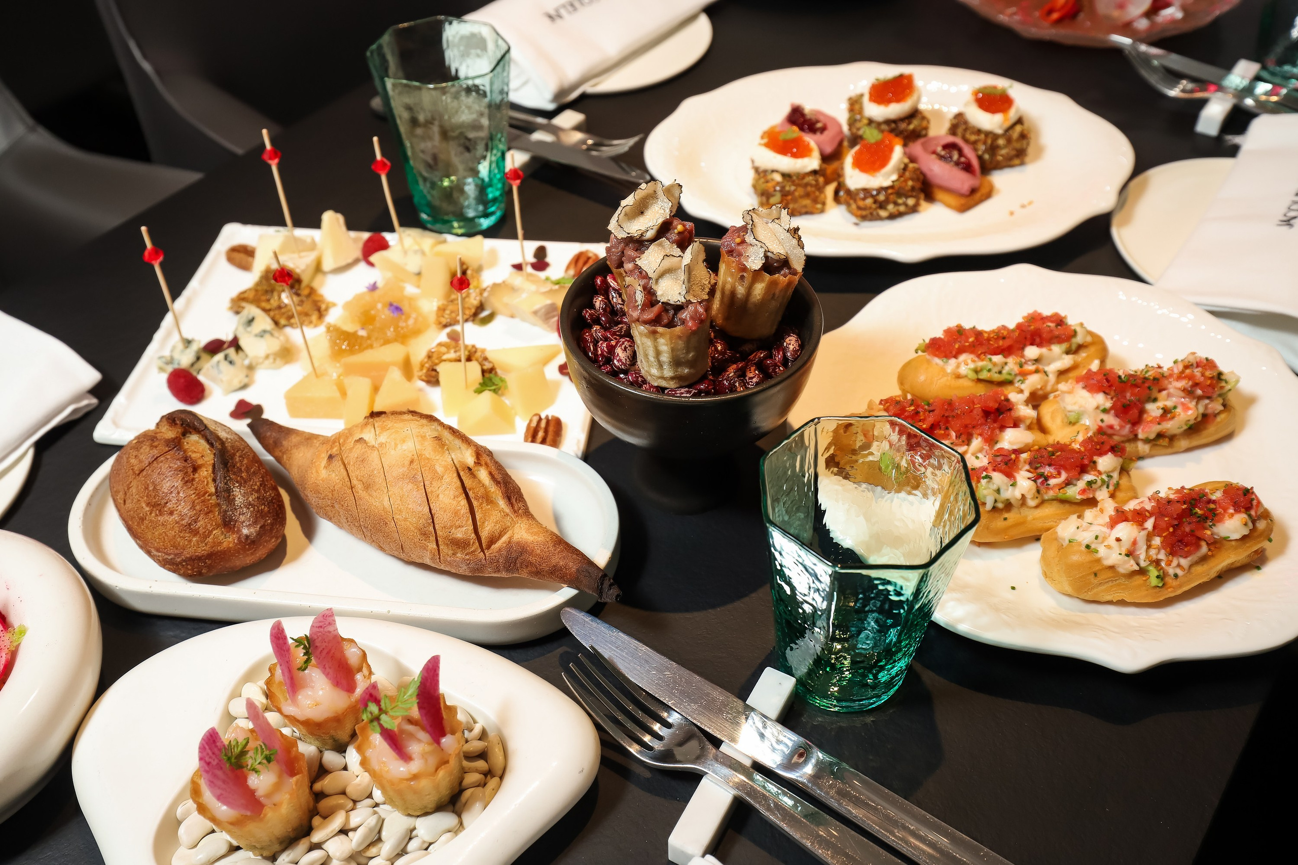 Akhmadullina Dreams «Летучий корабль». Репортажный и fashion фотограф в Москве Сергей Бардин