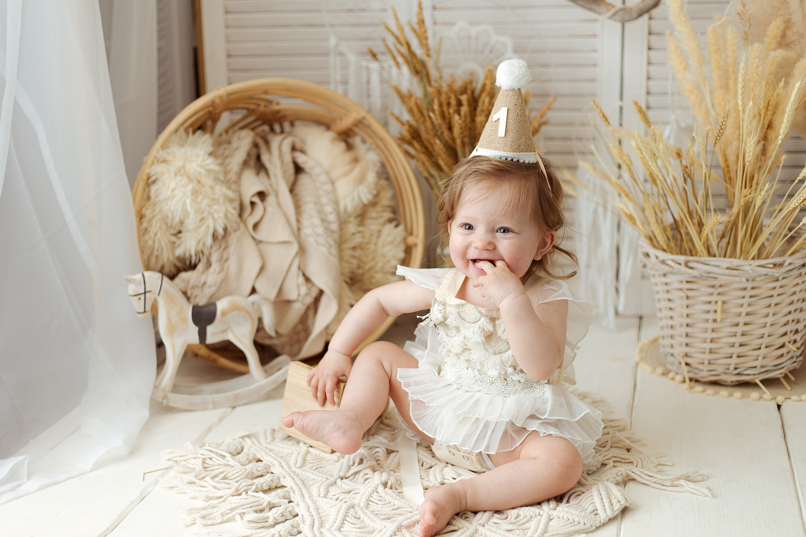 Праздничное оформление. Фотограф беременности, новорожденных Москва. годики под ключ