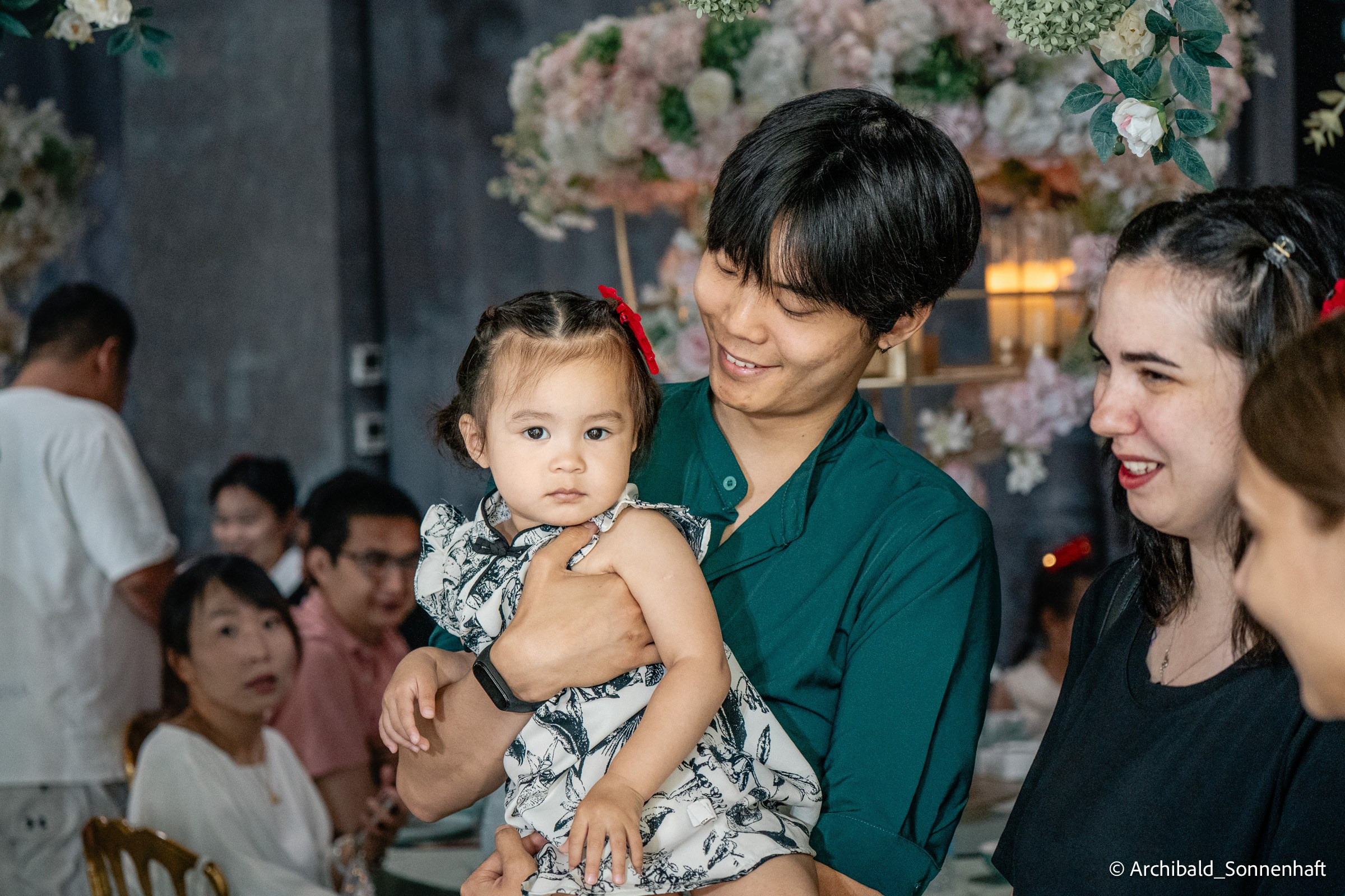 Chinese Wedding in China. Photographer in Guangzhou, China. Archibald Sonnenhaft