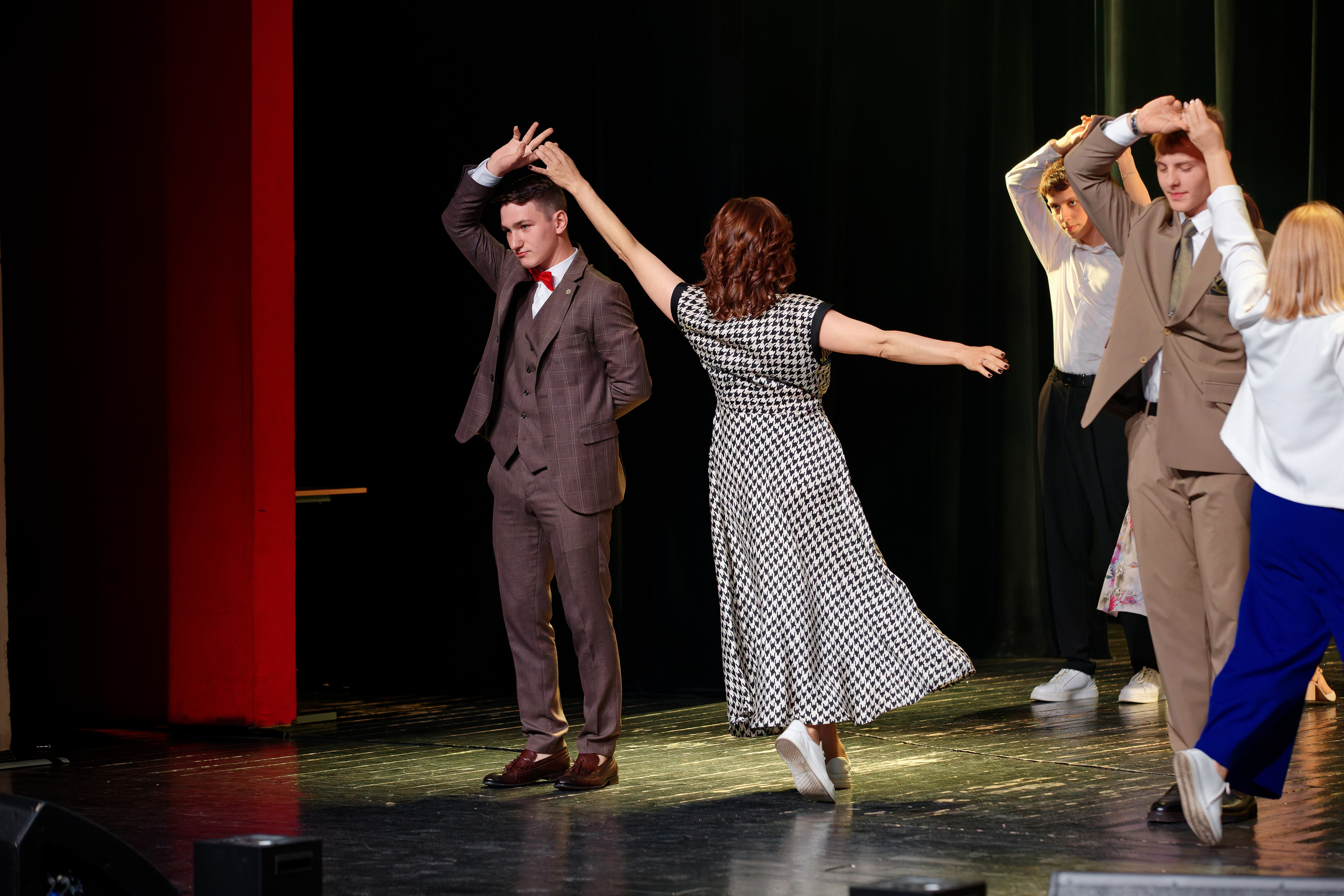 Выпускной школы 56 11Б. Семейный фотограф — Макс Белогрудов