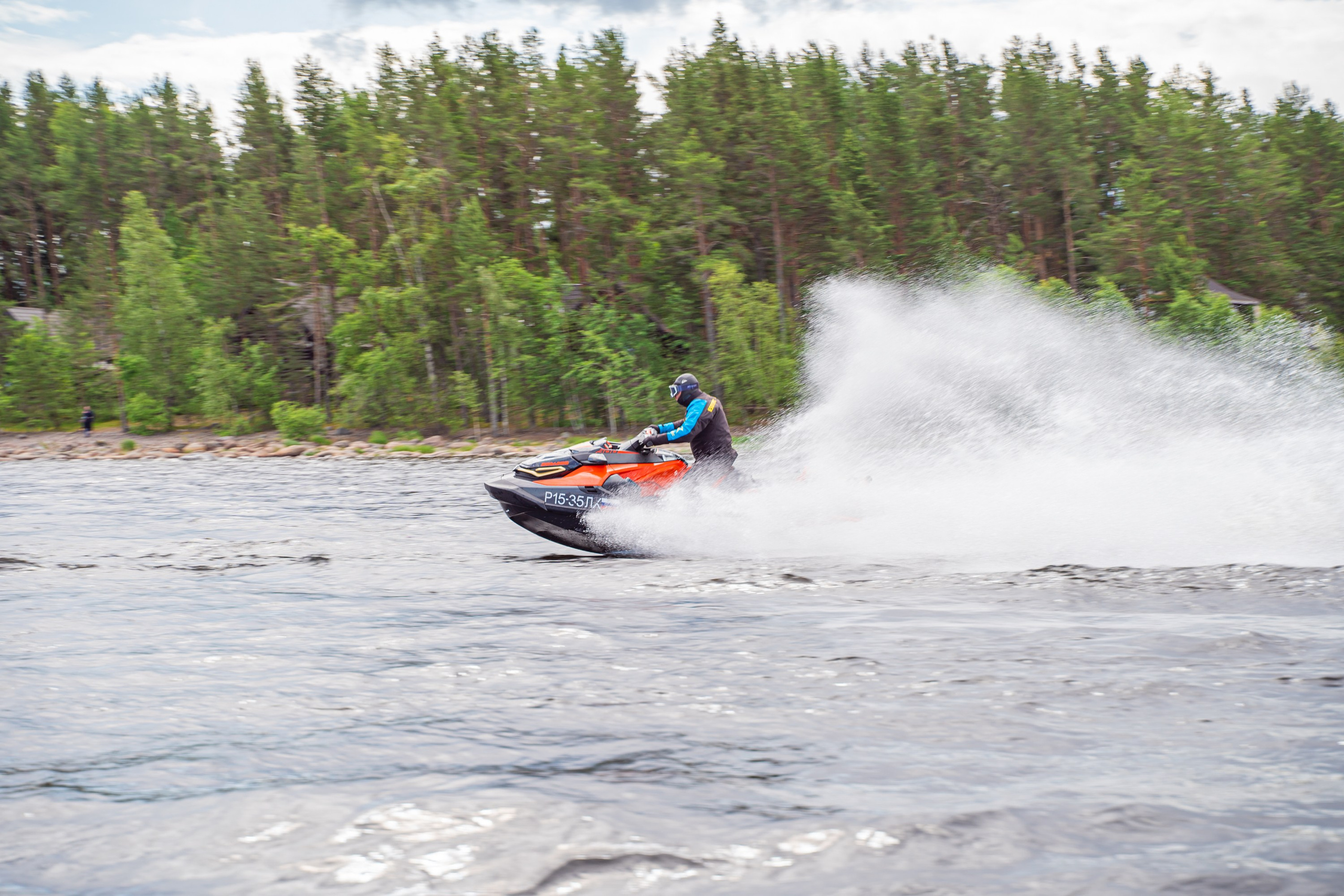 Гидровыезд в Коневский мужской монастырь. Свадебный, семейный, портретный, репортажный фотограф в Санкт-Петербурге