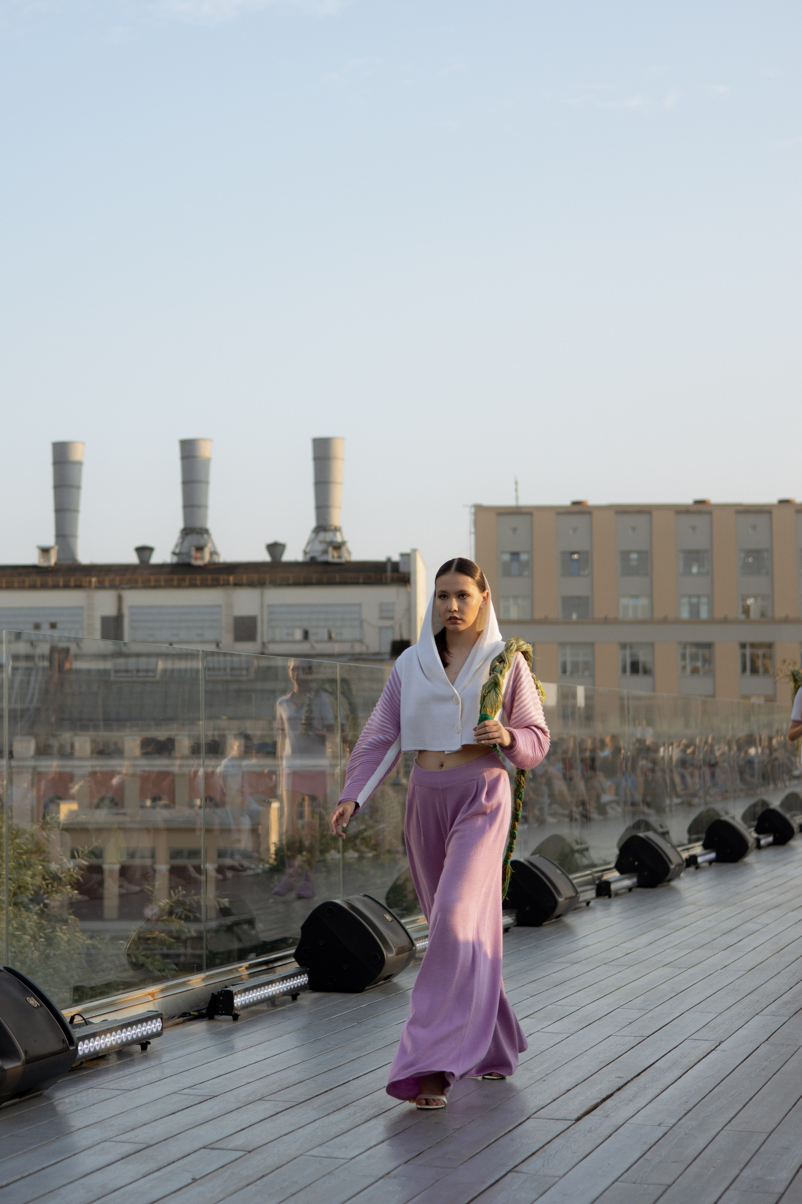 Модный показ. Парящий мост. Оформление свадеб, декор свадеб Вера Маркова, Москва