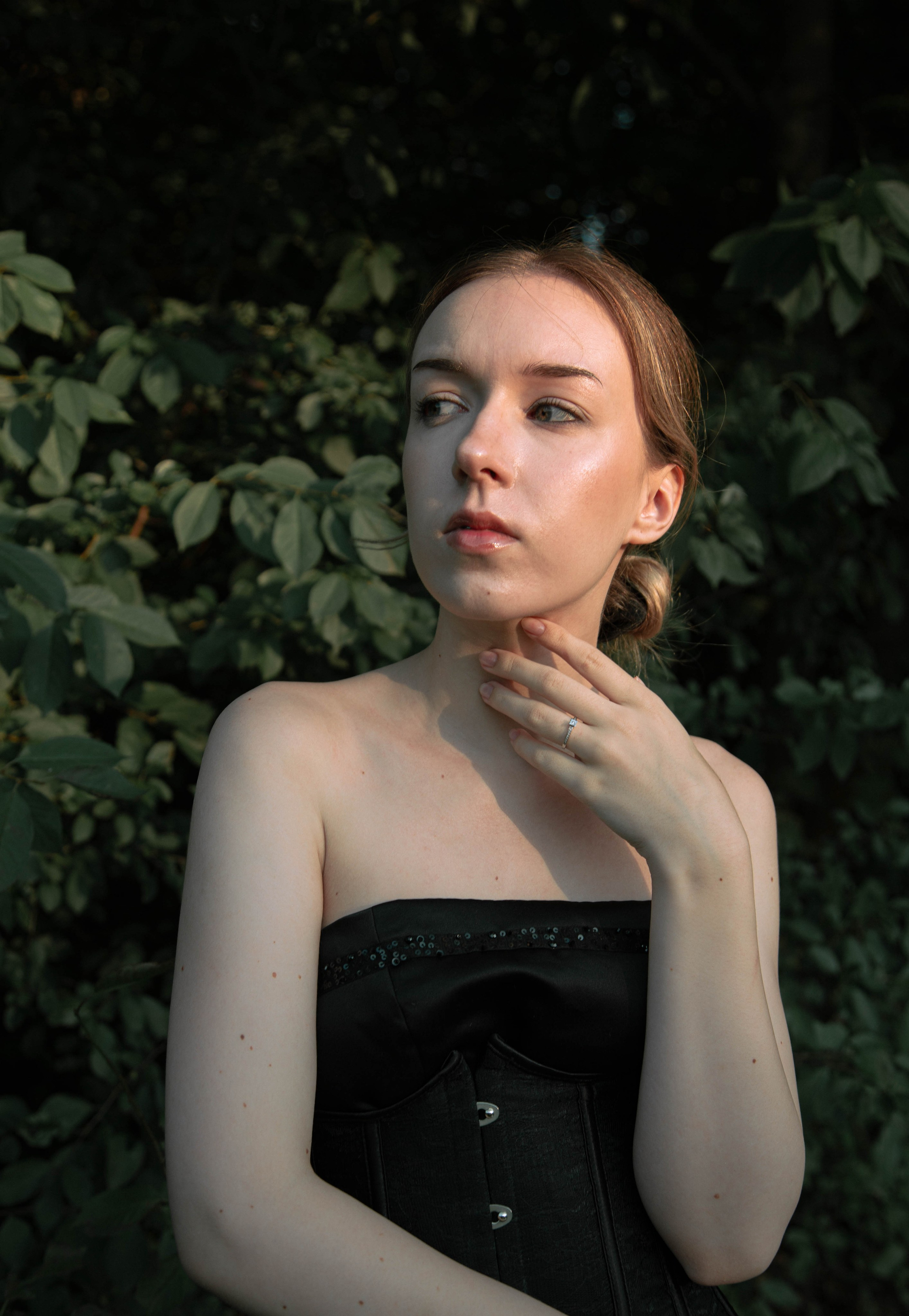 Black dress. DINA MOREVA photography