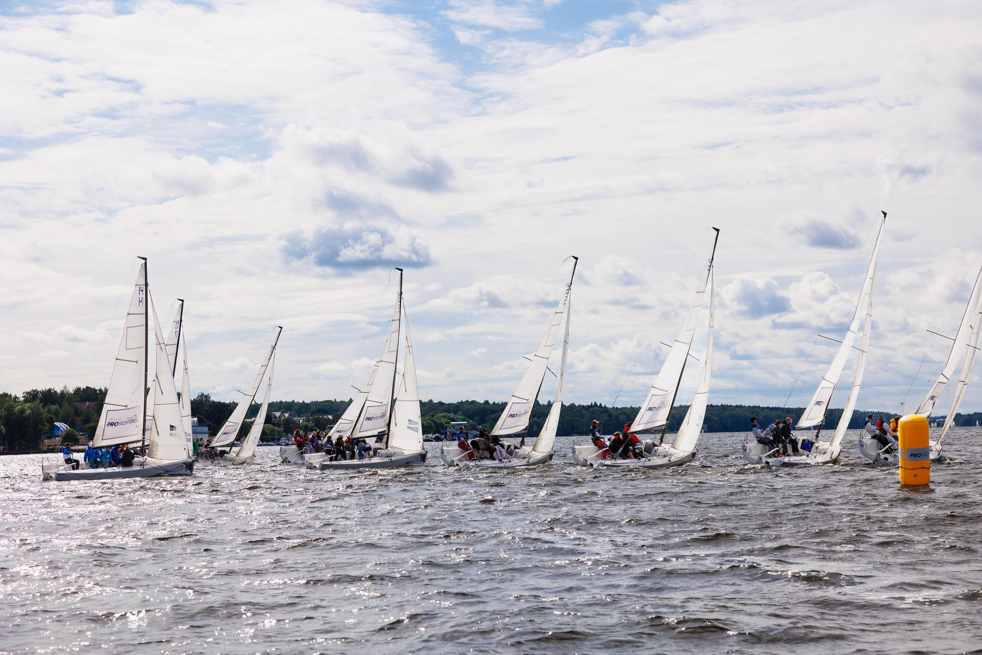 Корпоративная регата. Фотограф Дмитрий Елисеев