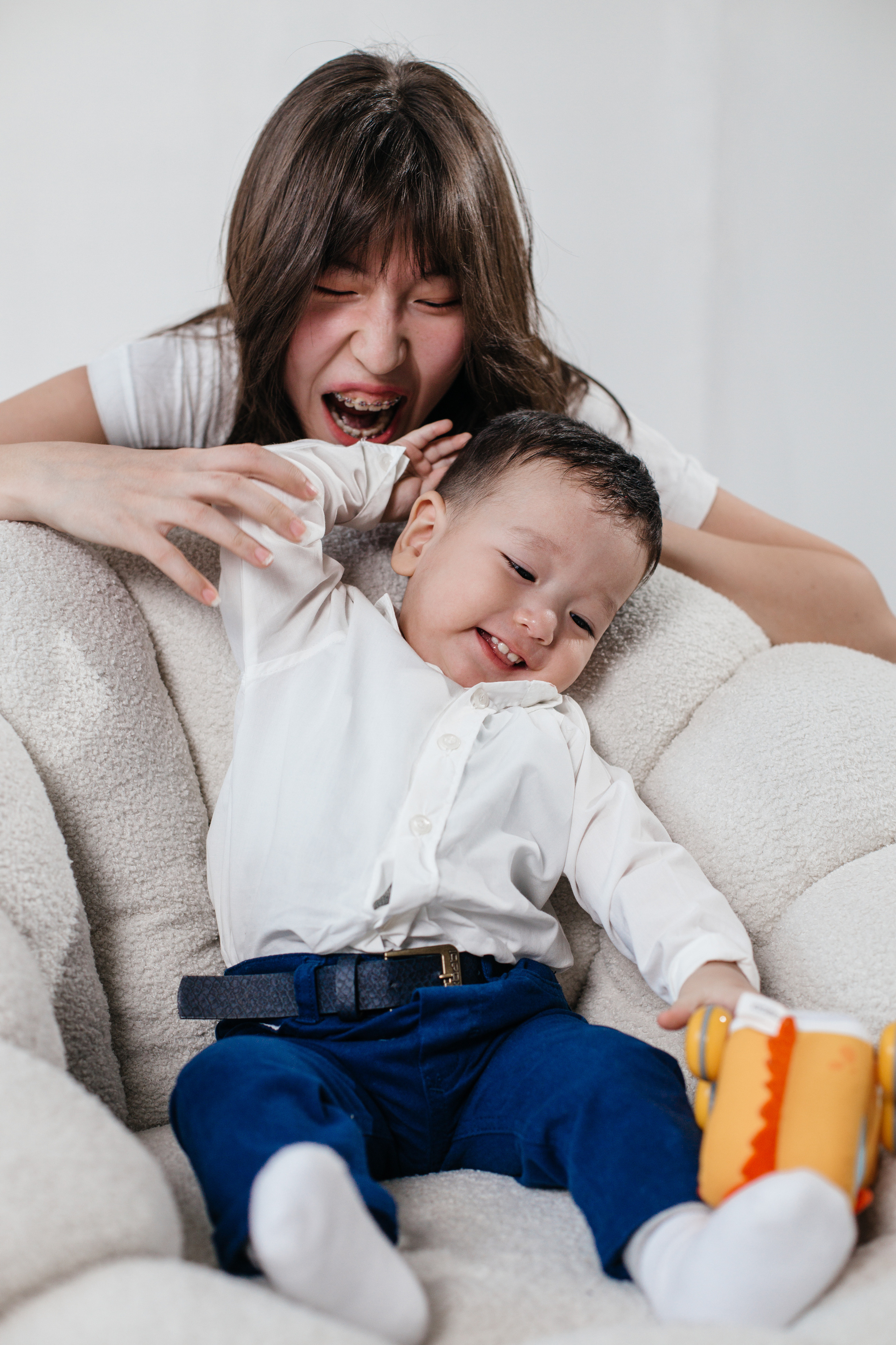 Семейная фотосессия в Алматы. Фотограф в Алматы Сиражев Карымсак. Фотосессия, бизнес портреты