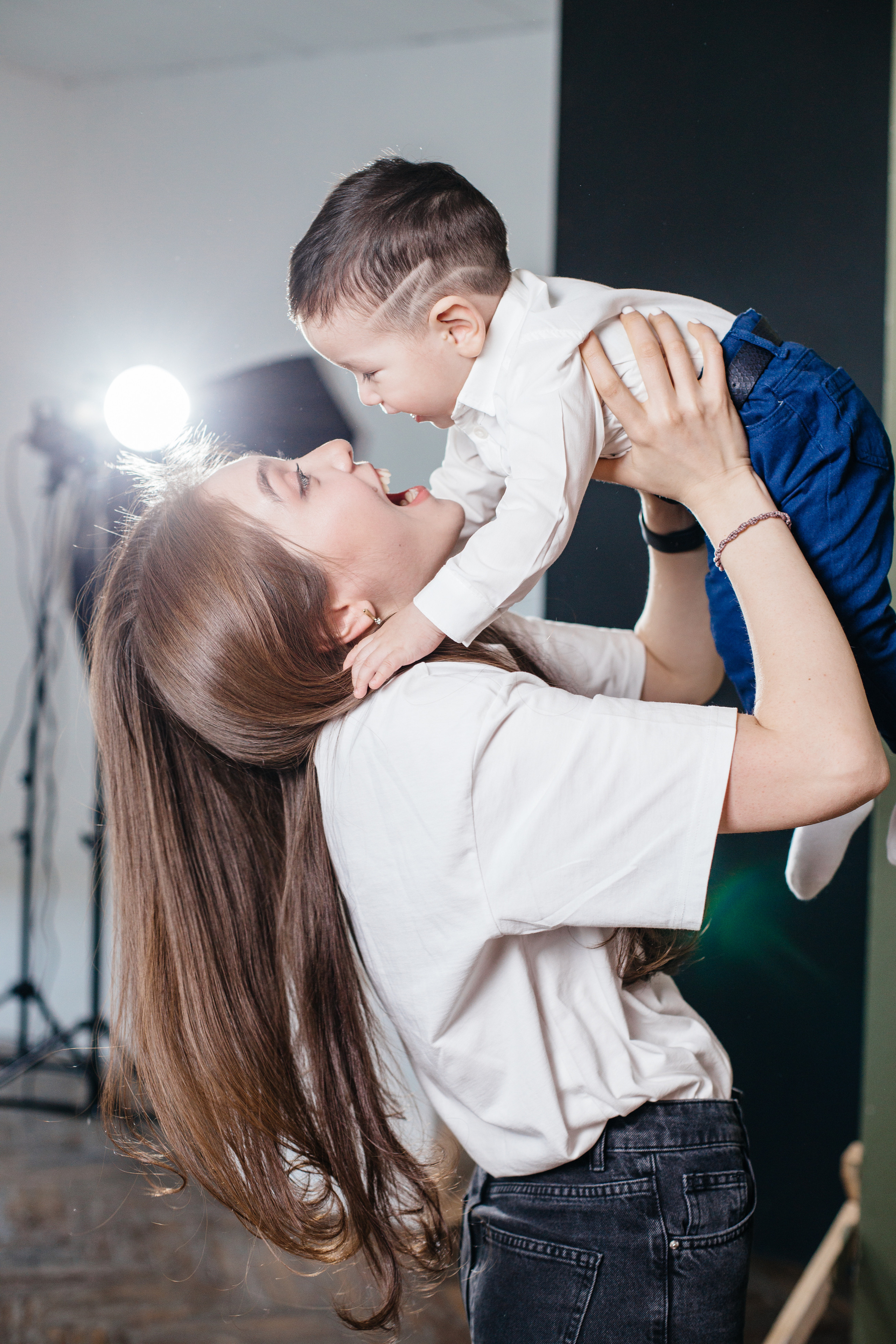 Семейная фотосессия в Алматы. Фотограф в Алматы Сиражев Карымсак. Фотосессия, бизнес портреты