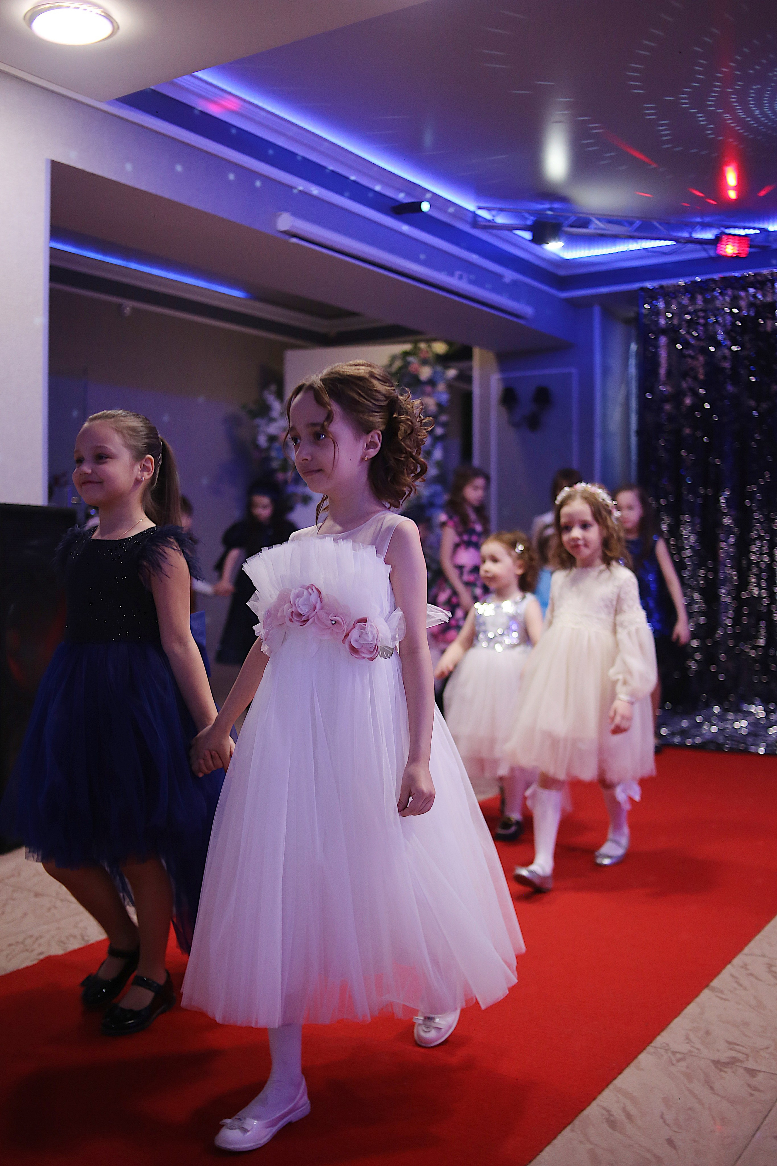 Школа моделей. Открытый урок. Фотограф Пирумян Анна. г. Сургут, г. Воронеж