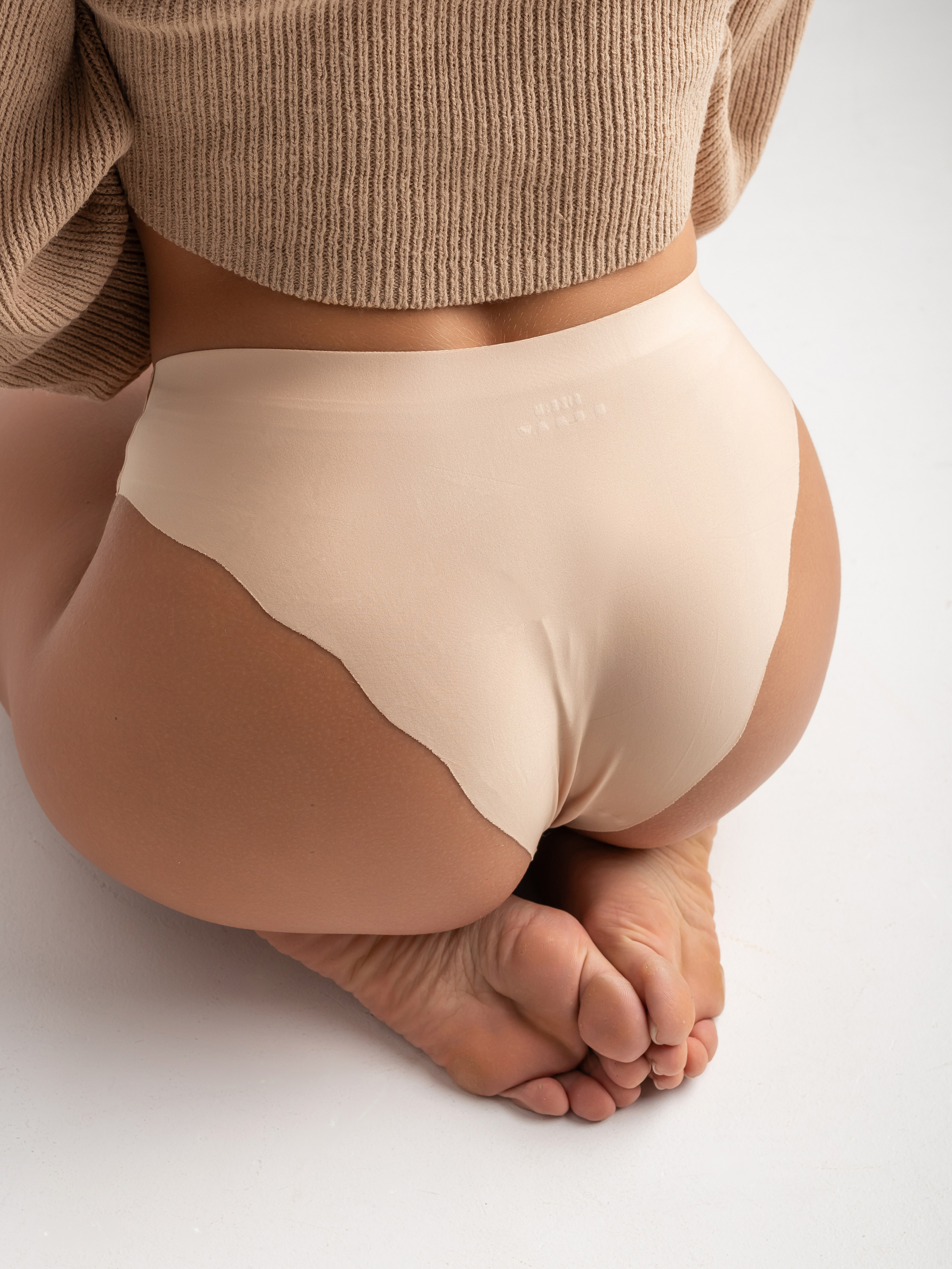 Бесшовные трусы. Фотограф в Краснодаре Арина Кудряшова