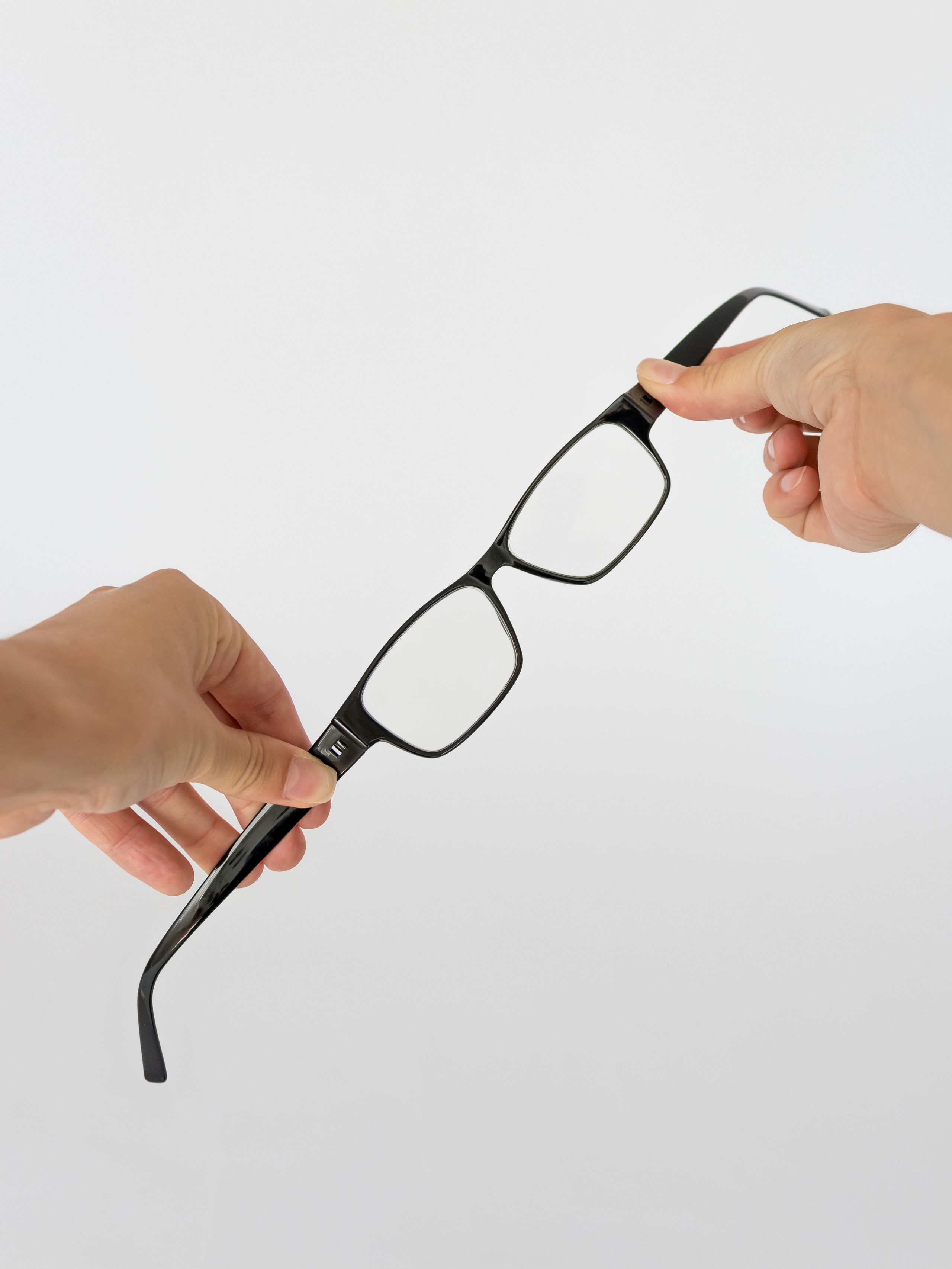 Очки предметка. Фотограф в Краснодаре Арина Кудряшова