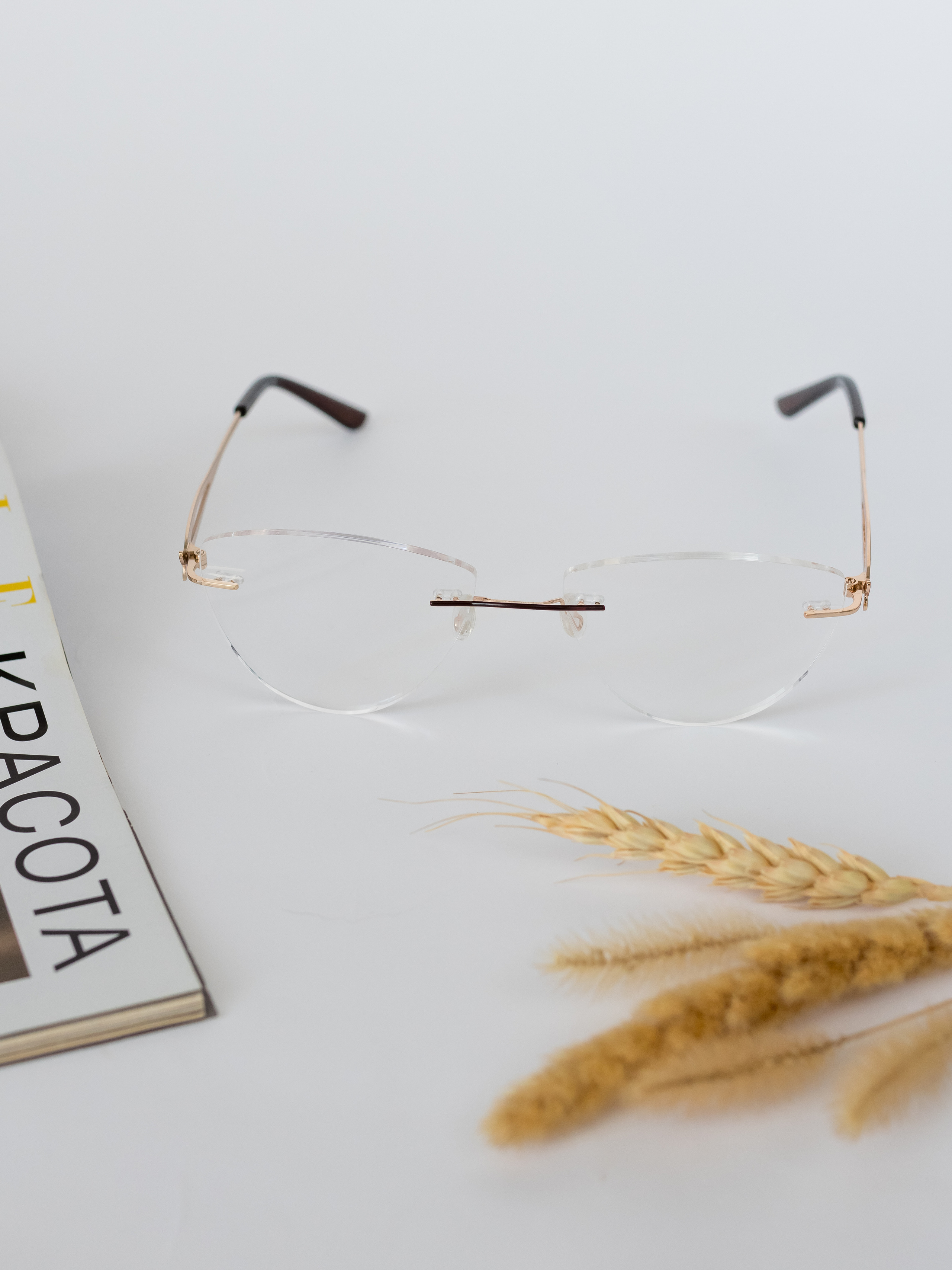 Очки предметка. Фотограф в Краснодаре Арина Кудряшова