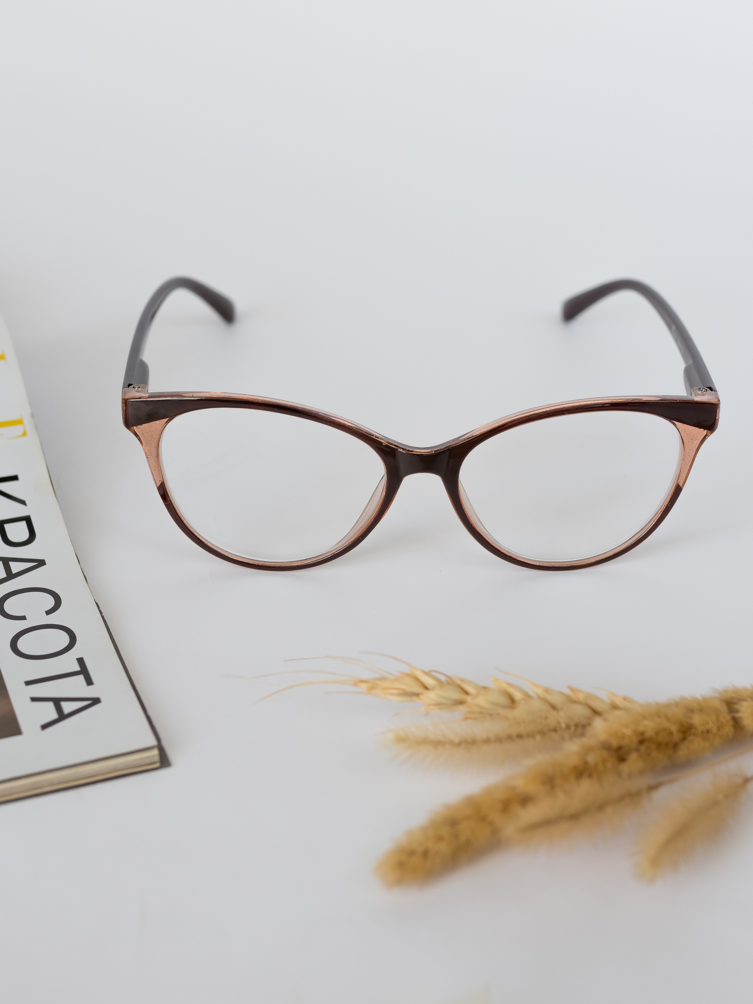 Очки предметка. Фотограф в Краснодаре Арина Кудряшова