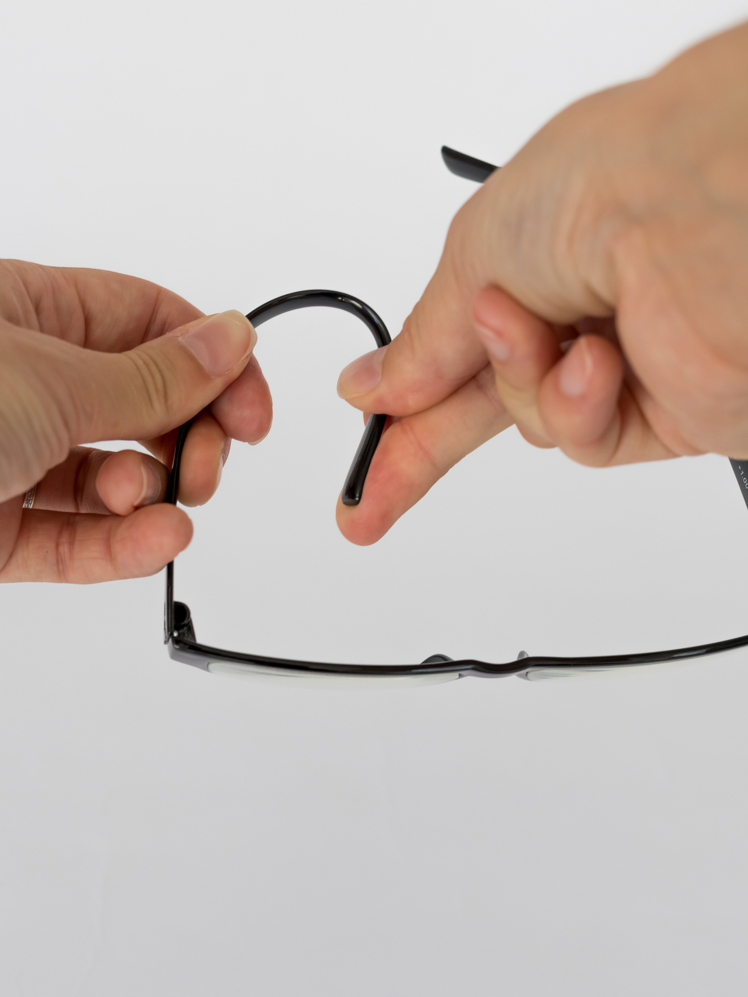 Очки предметка. Фотограф в Краснодаре Арина Кудряшова