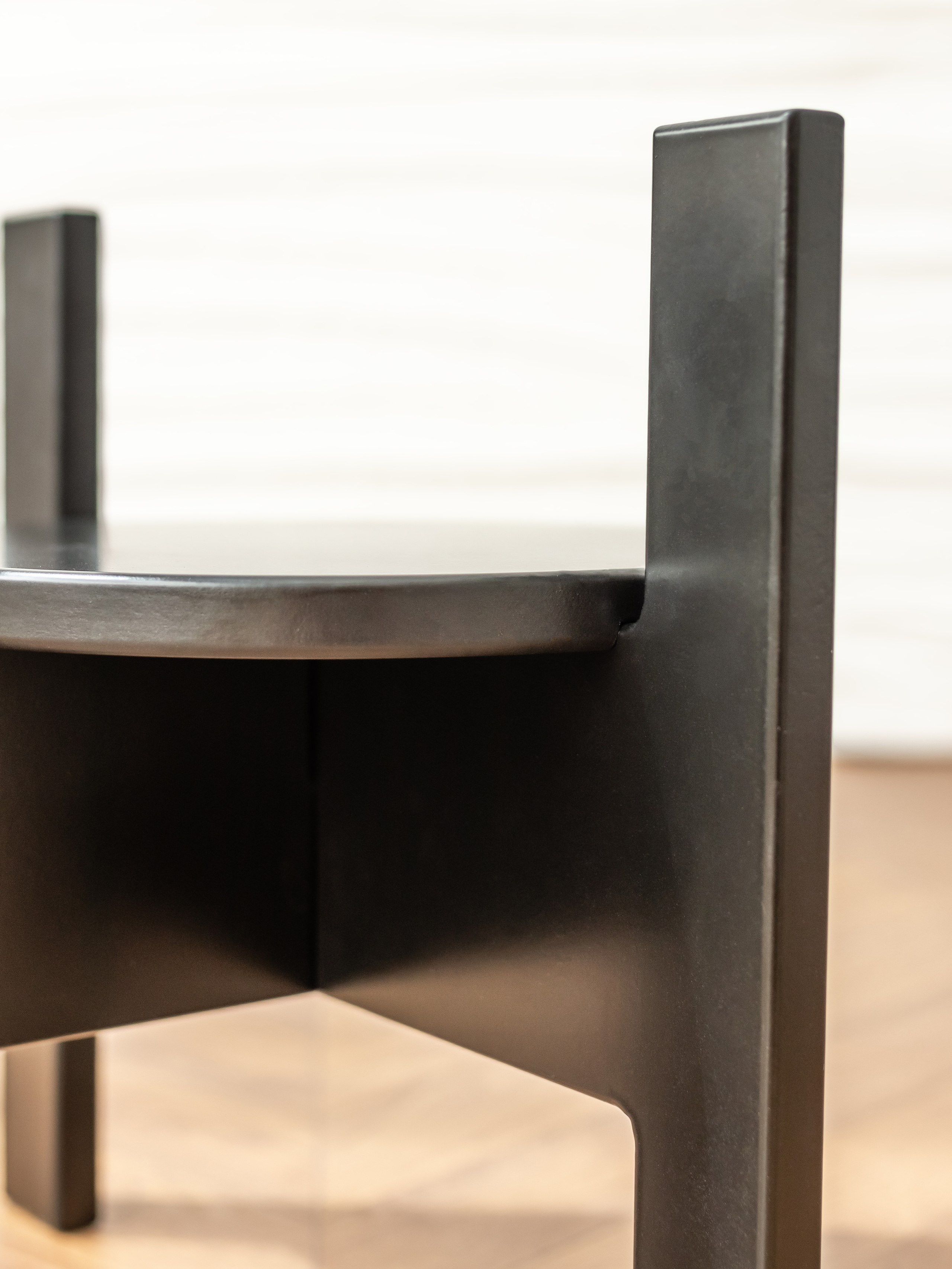 Подставка под цветы. Фотограф в Краснодаре Арина Кудряшова