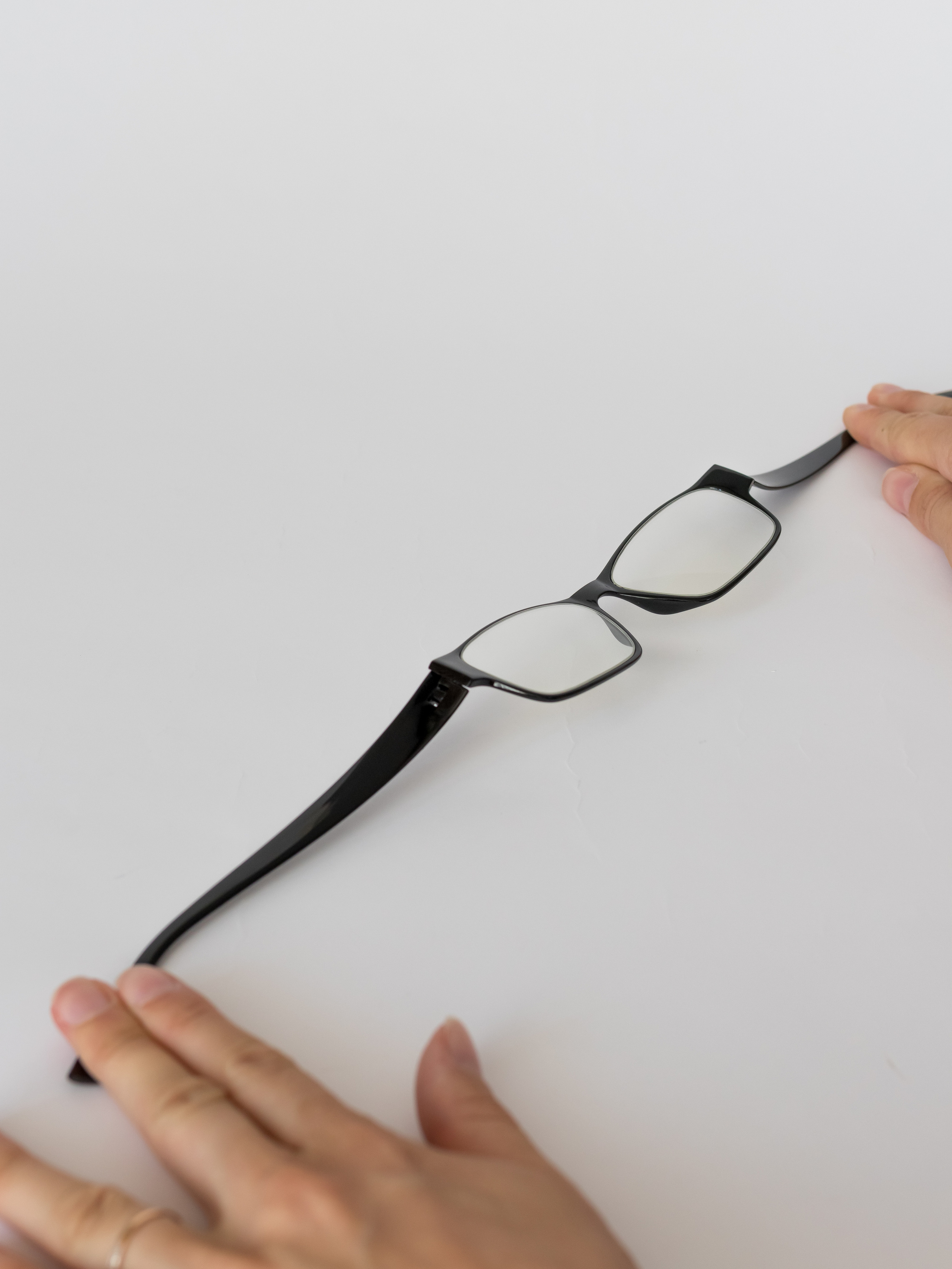 Очки предметка. Фотограф в Краснодаре Арина Кудряшова