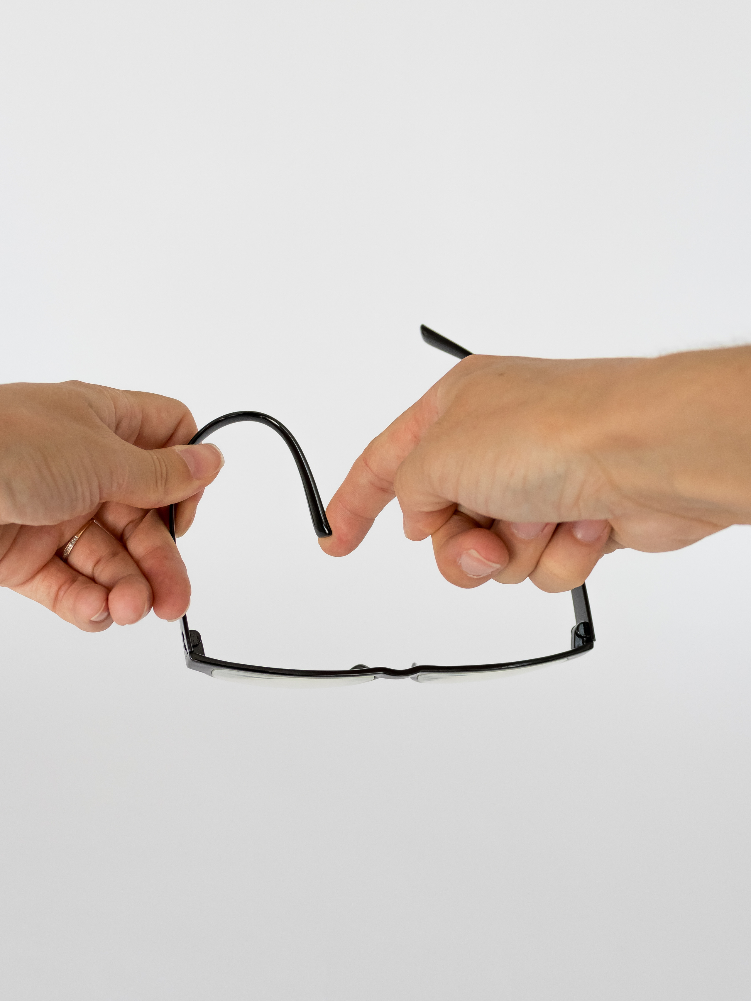 Очки предметка. Фотограф в Краснодаре Арина Кудряшова