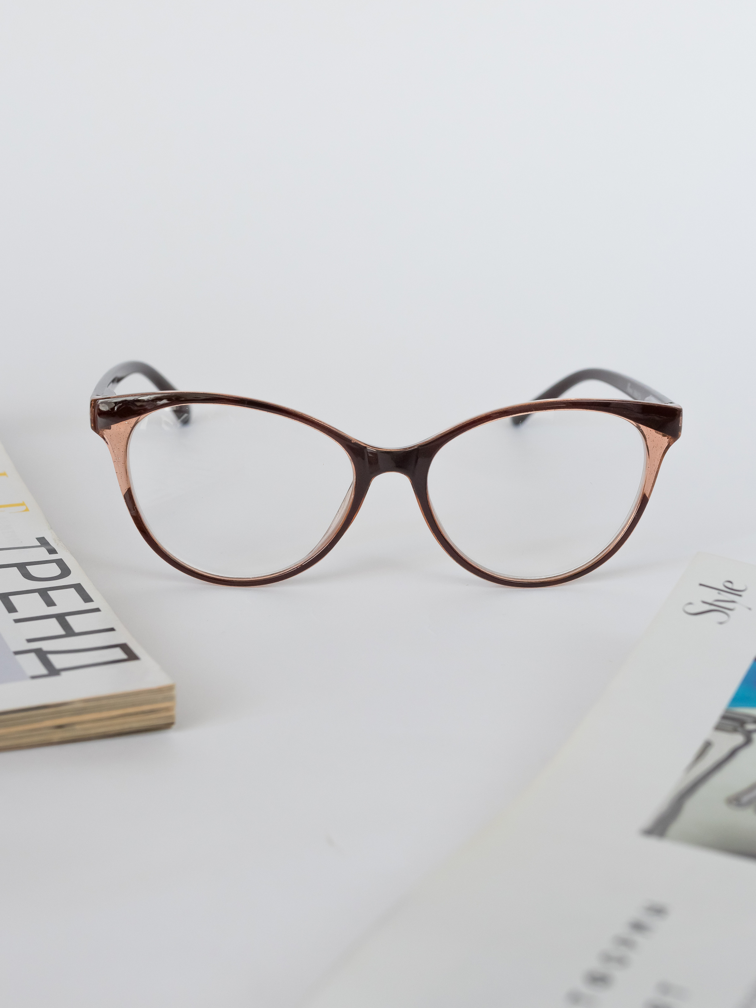 Очки предметка. Фотограф в Краснодаре Арина Кудряшова