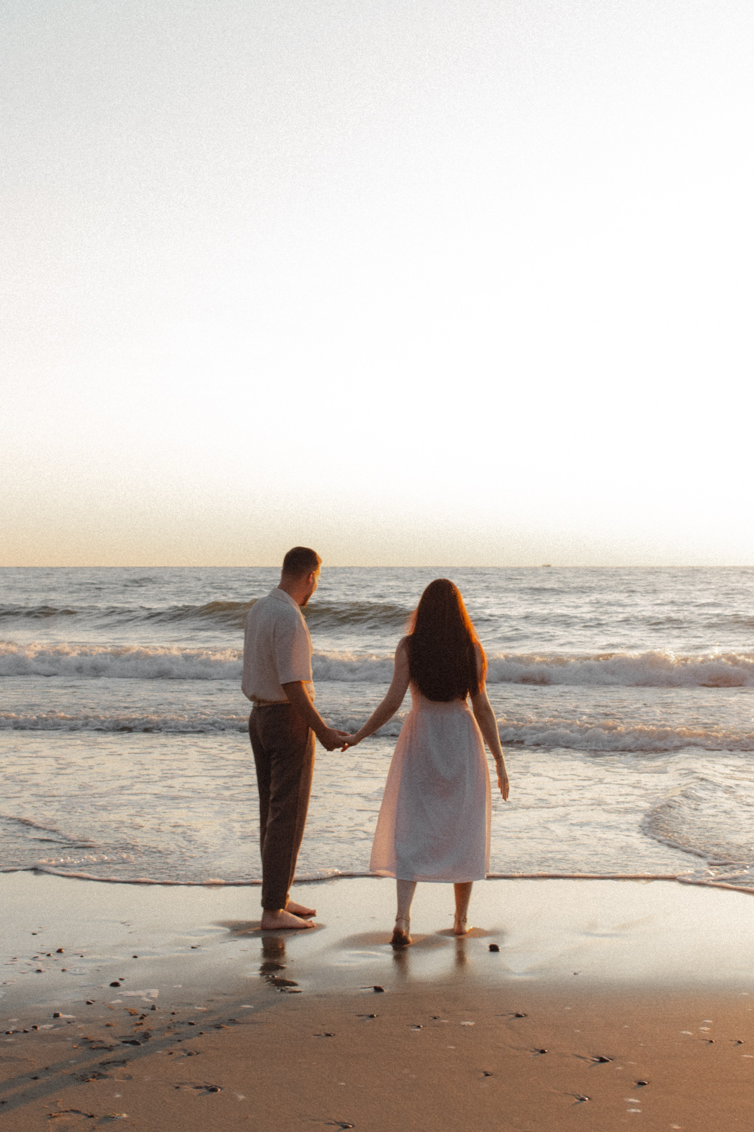 Киношная парная фотосессия на море в Калининграде / Донское. Портретный фотограф в Калининграде Рита Холодова