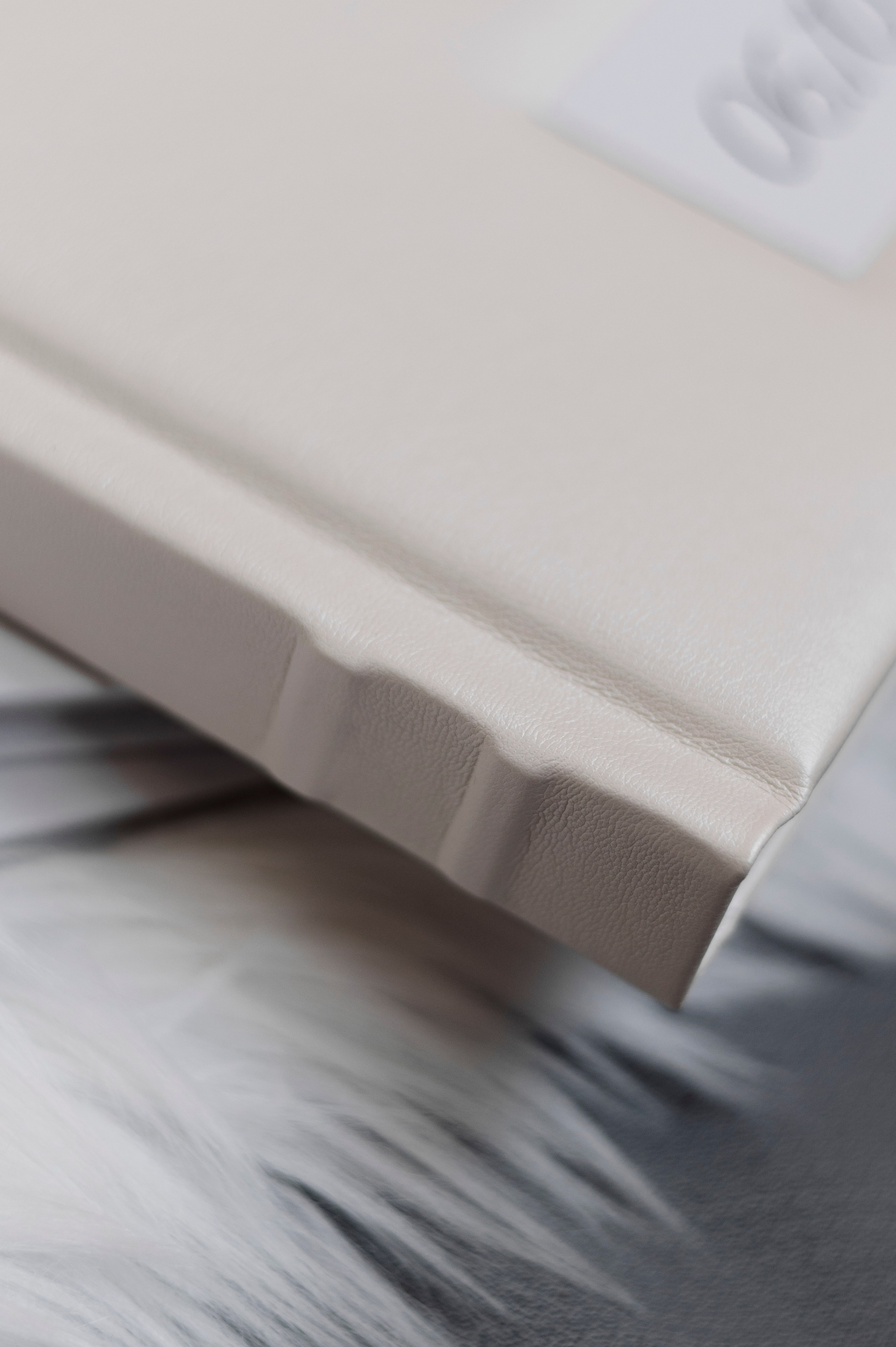 Классические фотокниги. Свадебные и семейные фотокниги