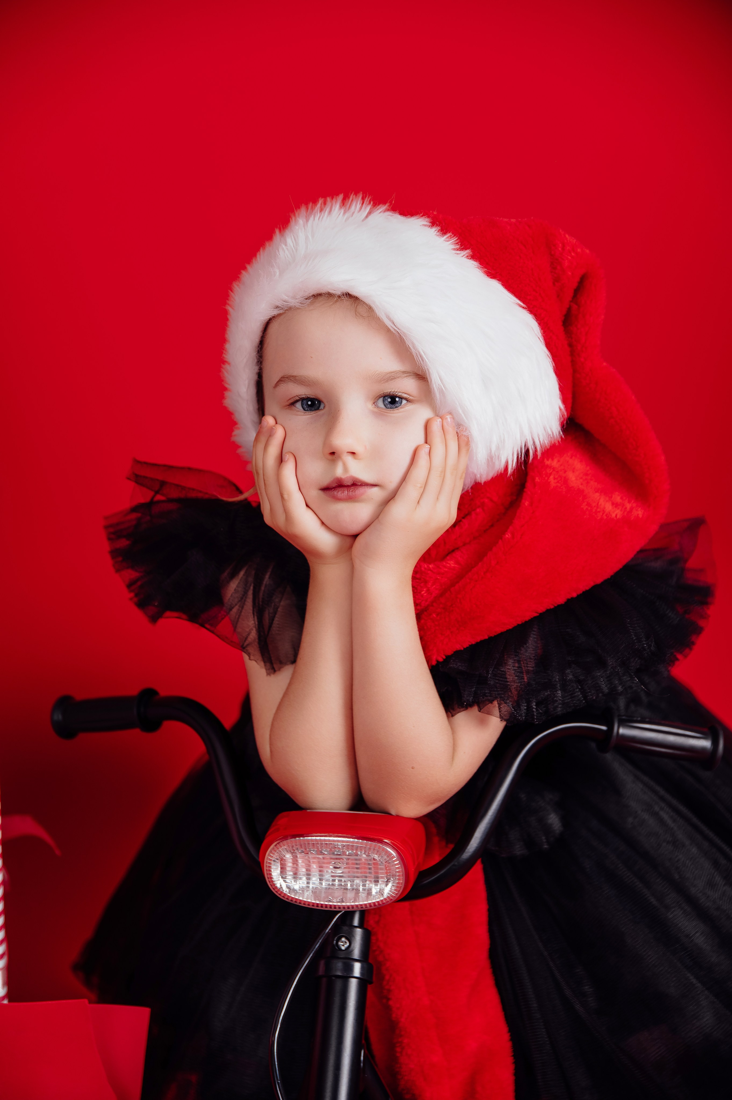 КРАСНЫЙ НОВЫЙ ГОД. Детский и семейный фотограф Катерина Мишина