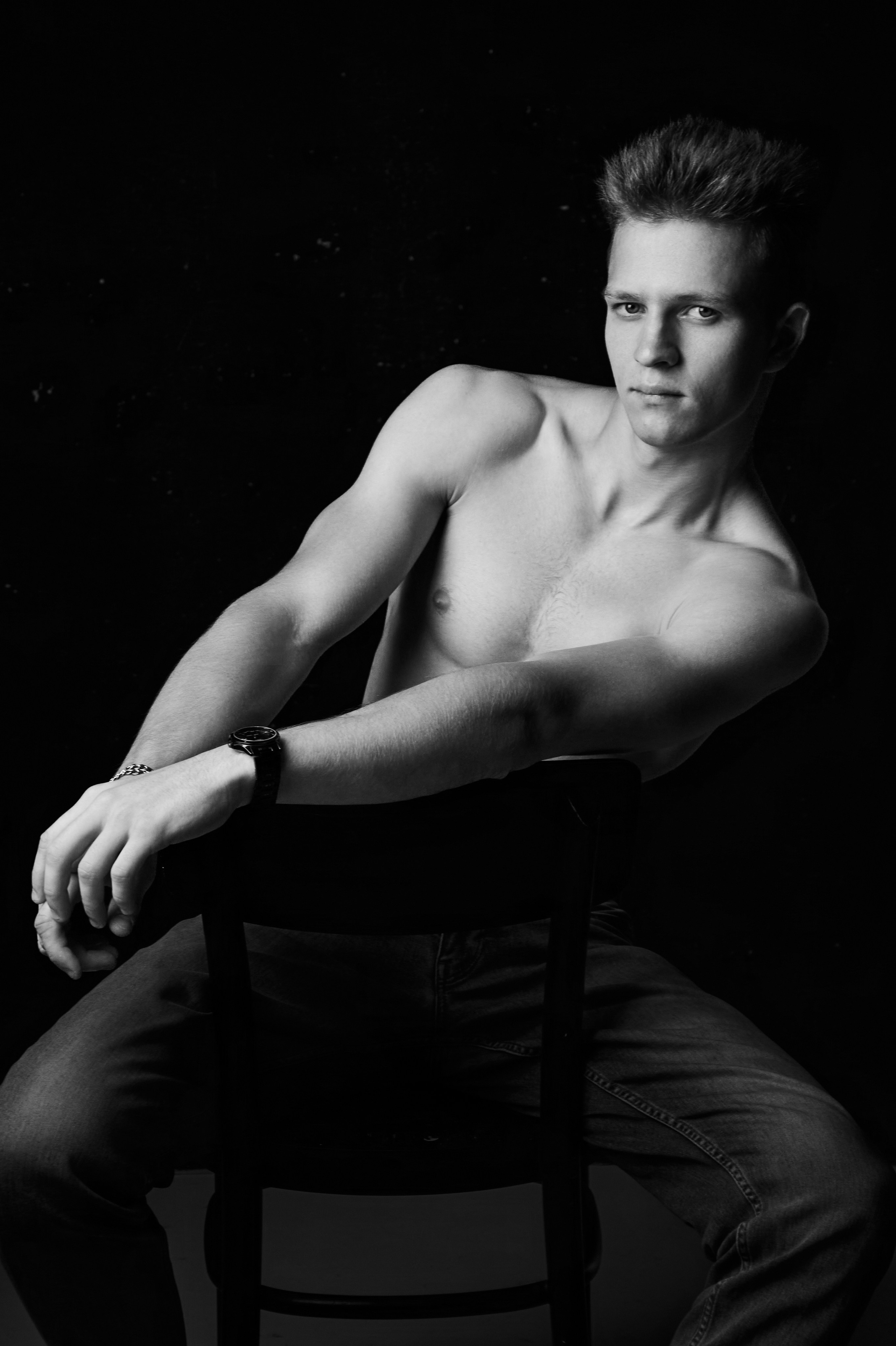 Фотосессия Максима. Фотограф в Краснодаре Татьяна Вижевитова