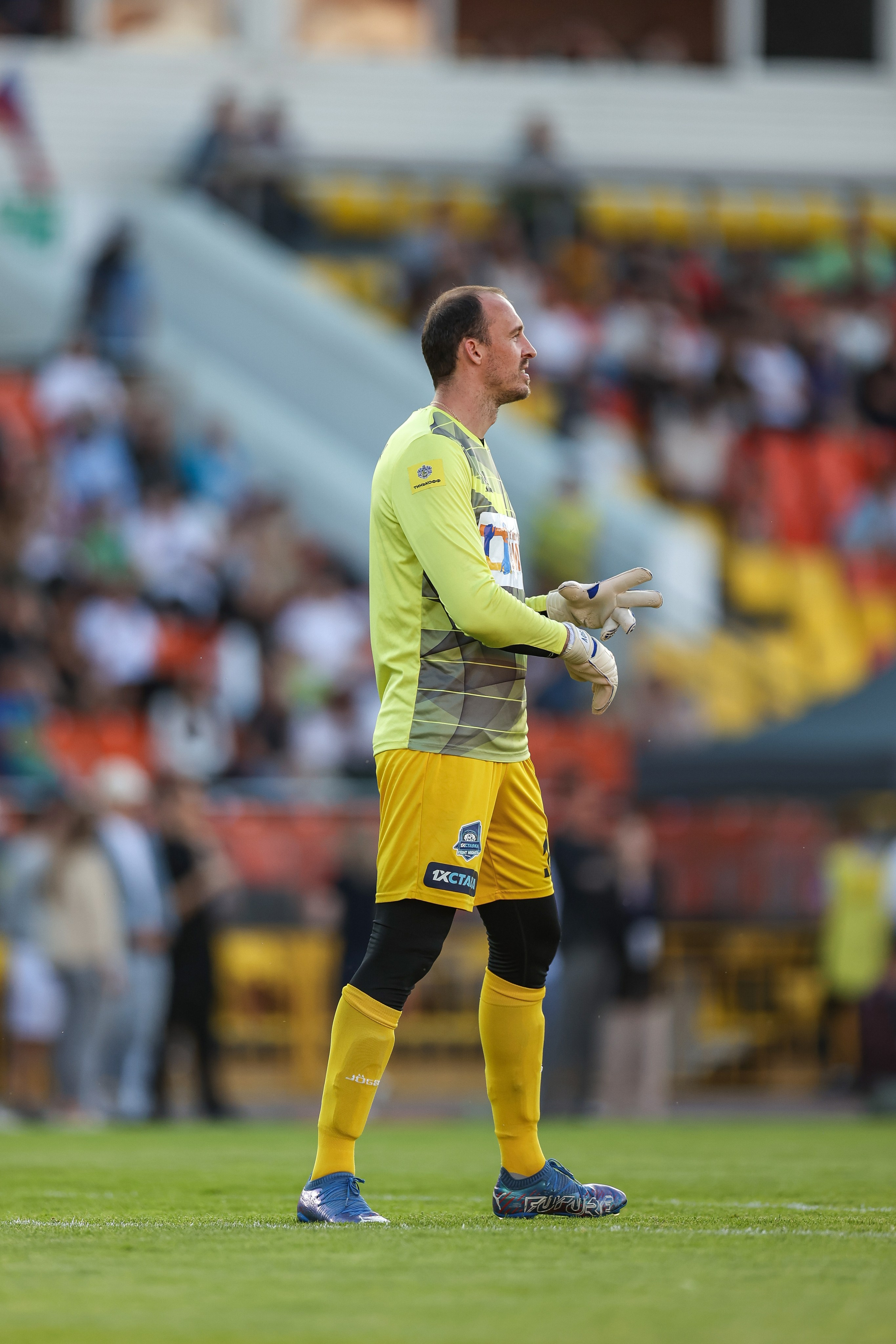 Благотворительный футбольный матч Друзья Бурмистрова vs ФК Fight Nights. Спортивный репортажный фотограф Казань Нафис Сиразетдинов