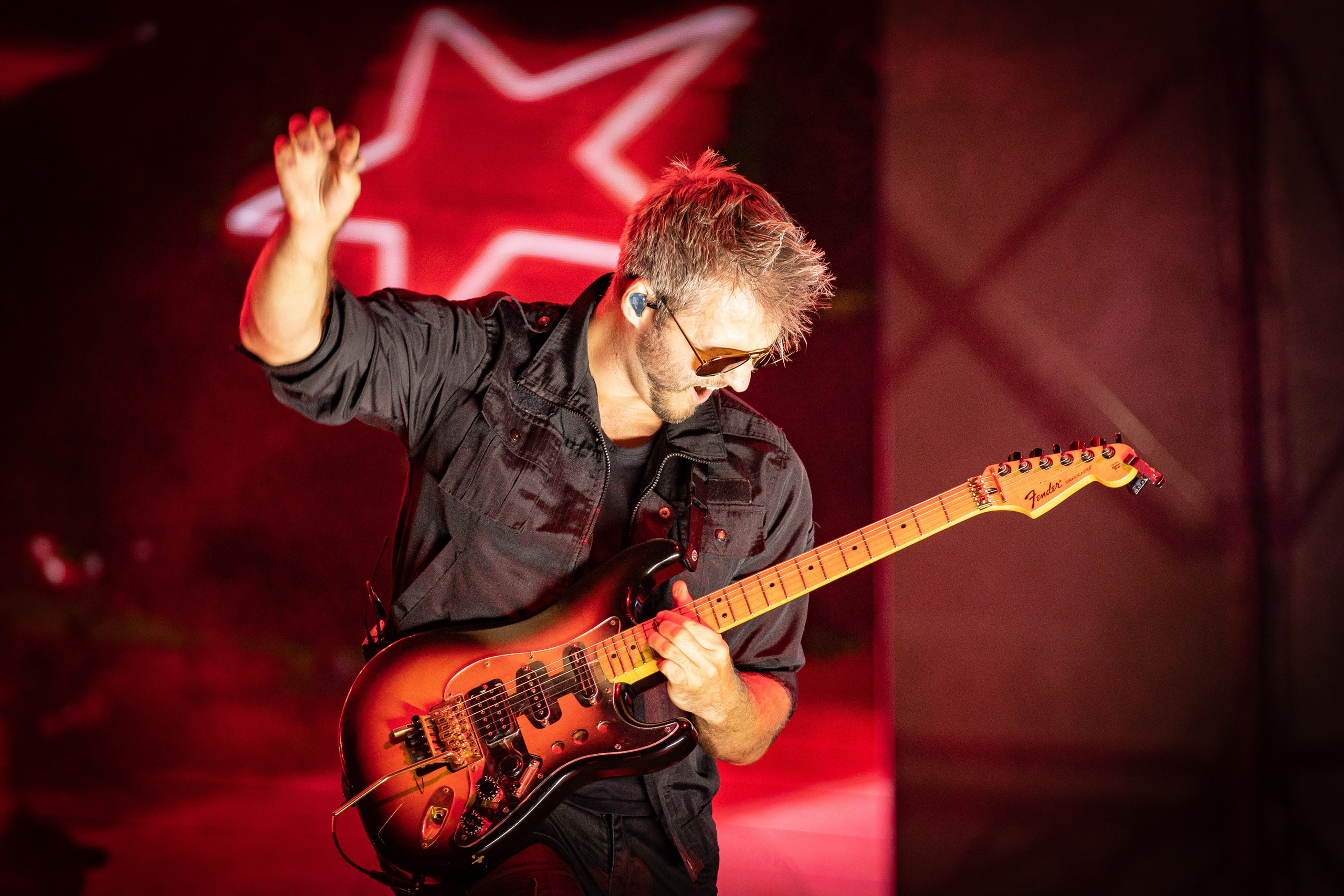 RADIOTAPOK. Крылья Сахалина. Фотограф. г. Южно-Сахалинск. Олег Толстов