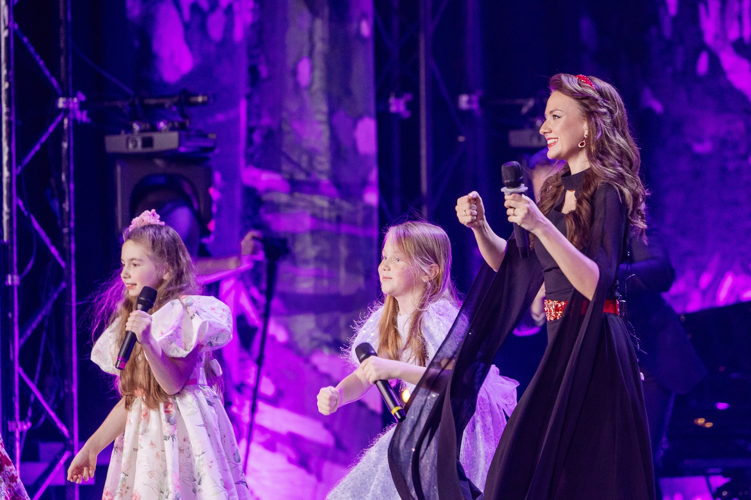 Гала-концерт Фестиваля «МИР» 2025. Александр Ченченко ака Саша Че. Свадебный и репортажный фотограф. Москва