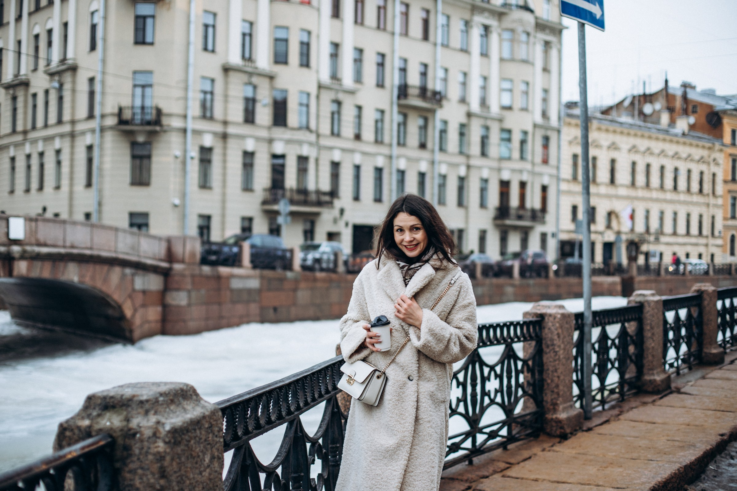 Светлана в феврале. Фотопрогулка в Петербурге. Индивидуальный и семейный фотограф в Санкт-Петербурге