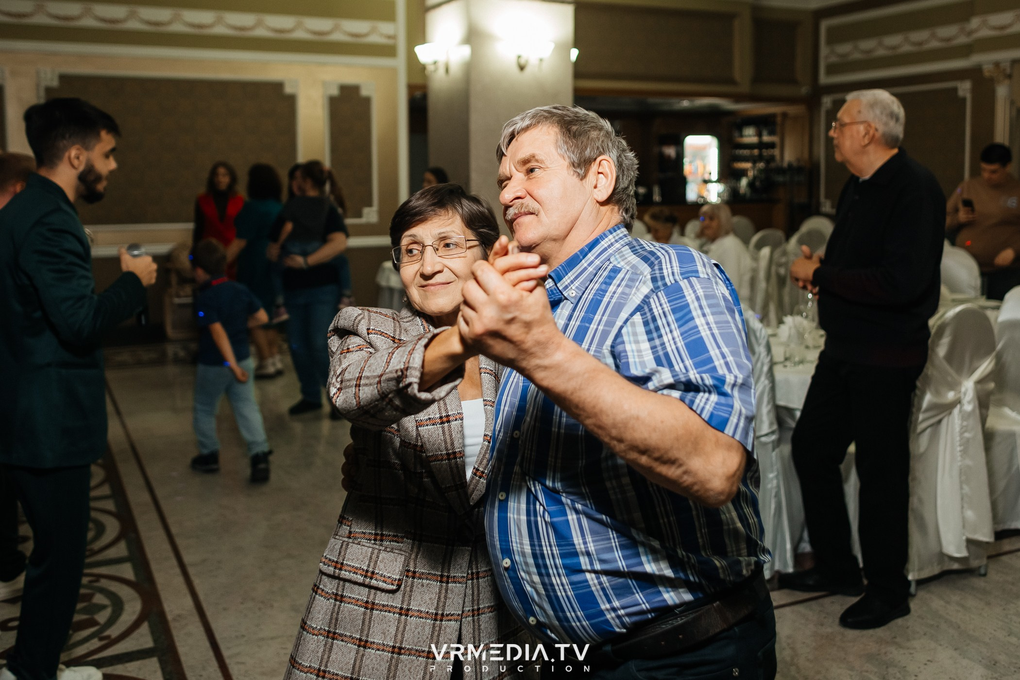 BAD BOYS BAND в ресторане «Империя»