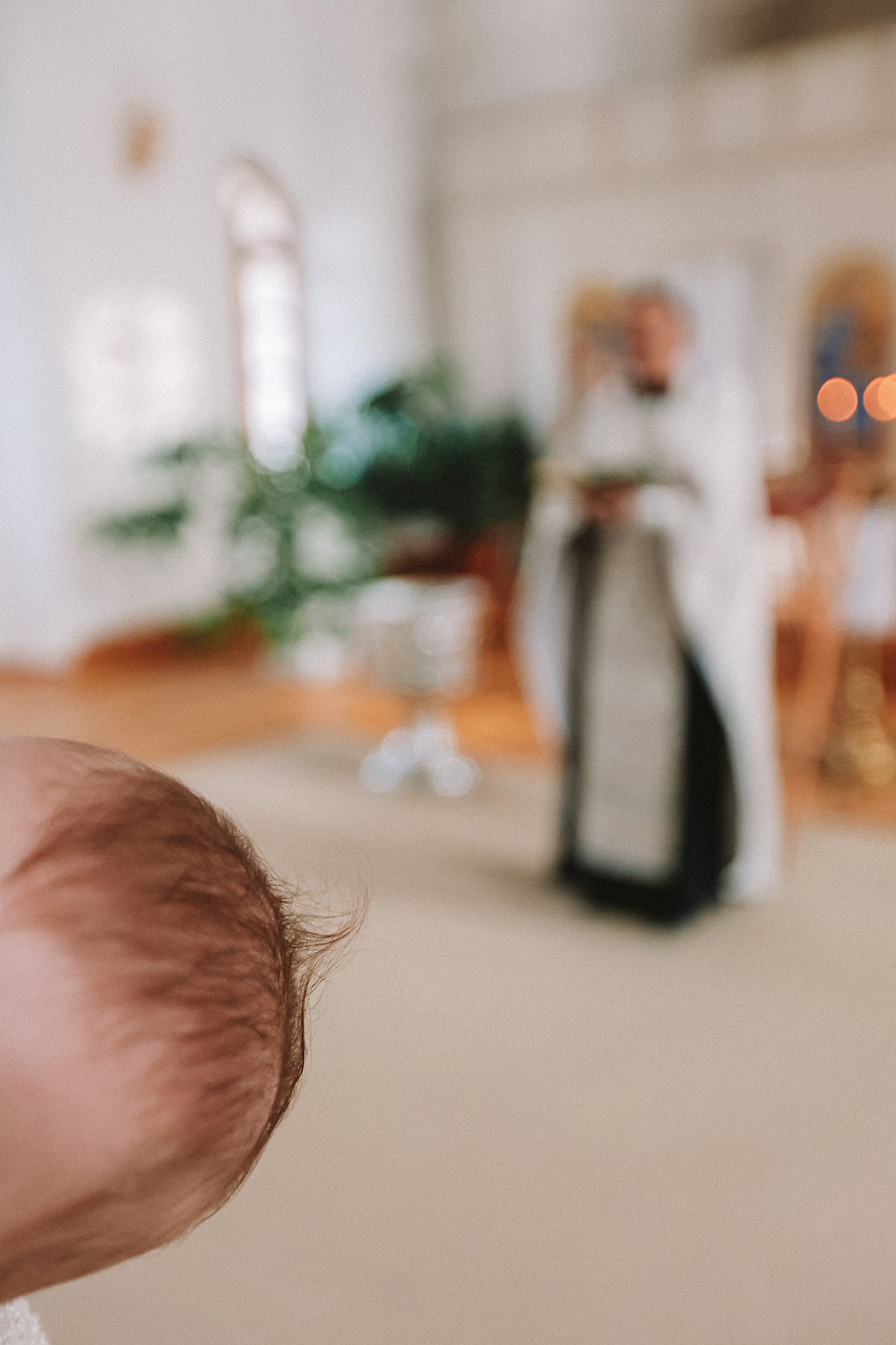 Крещение церковь около моста влюбленных. Семейный фотограф Тюмень, фотограф на роды Салмина Мария